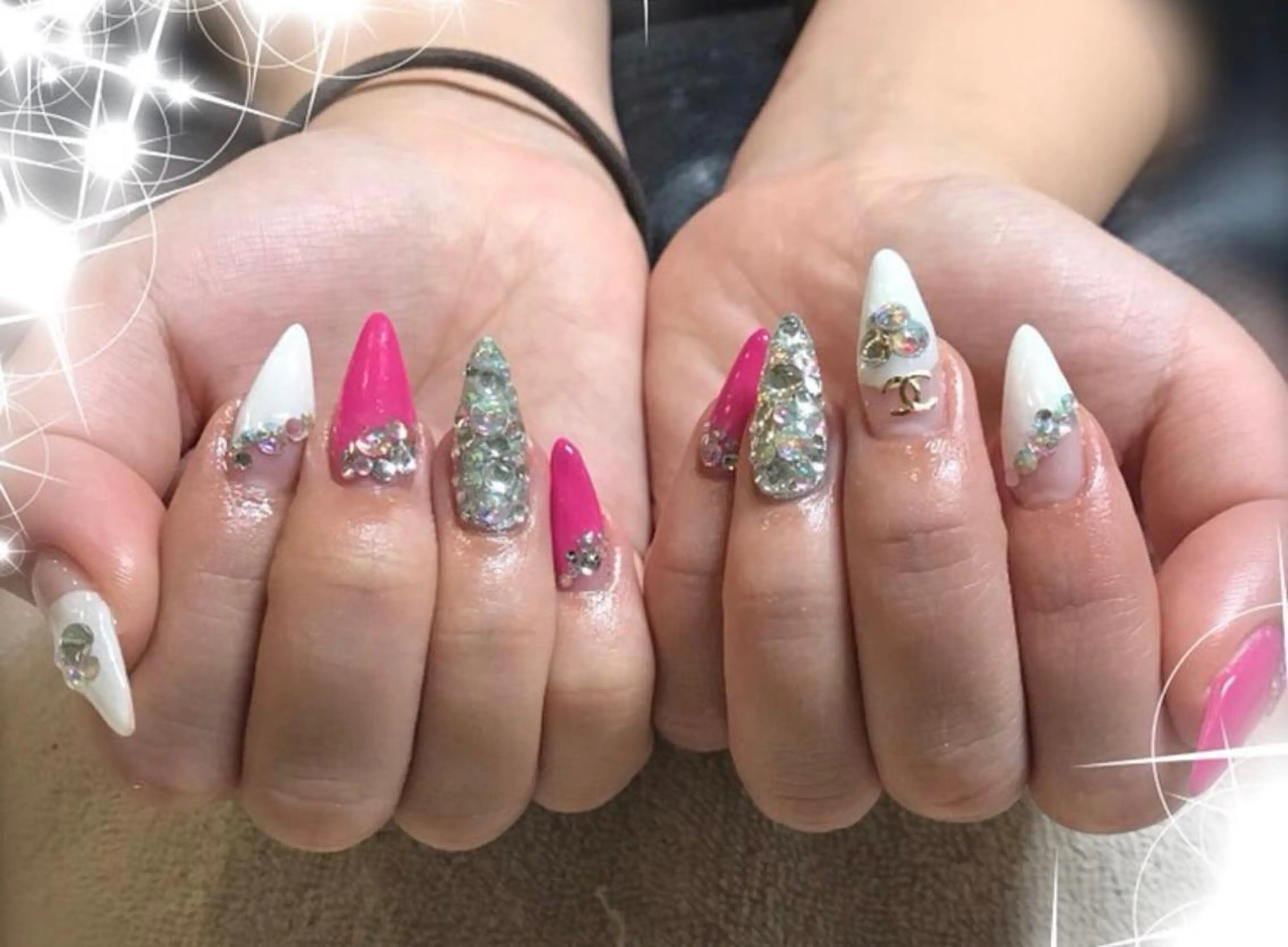 ネイル マルサンカクシカク所属・○△□ 守口市のネイルデザイン