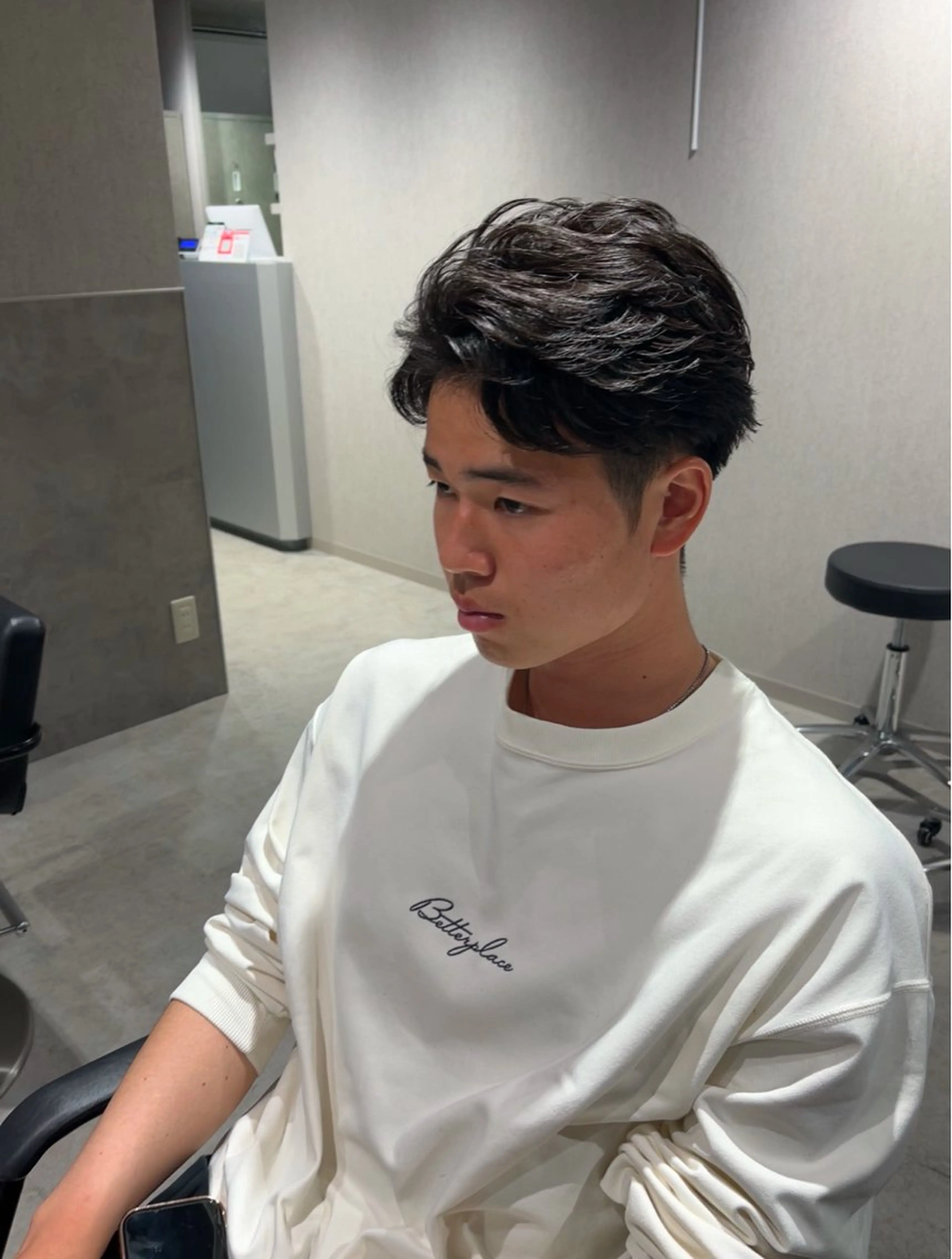 ショート カラー パーマ メンズ カット パーマ 【シャドウパーマ センターパート】義心のヘアスタイル