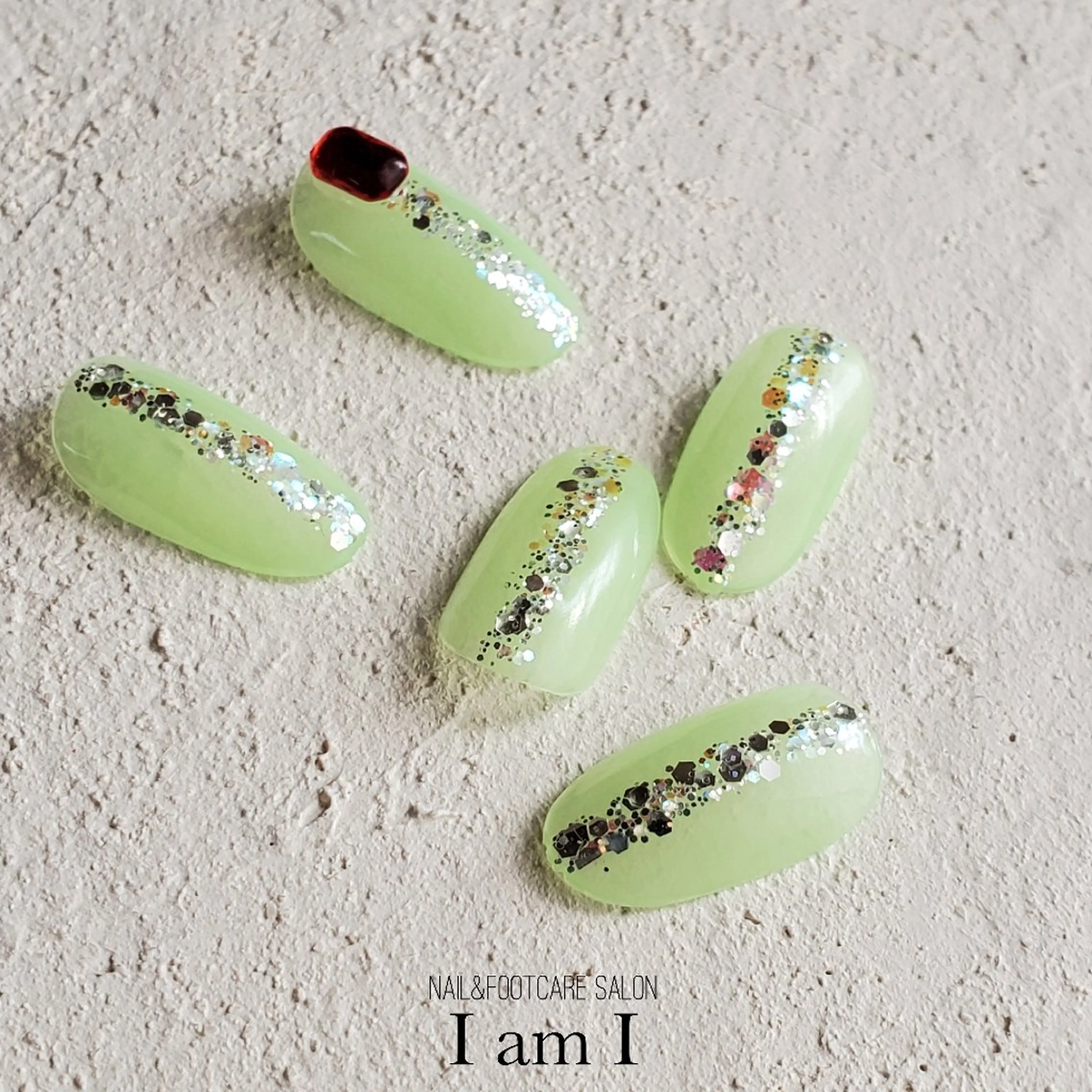 ネイル ネイル&フットケアサロンアイアムアイ所属・ネイリスト モリシタのネイルデザイン