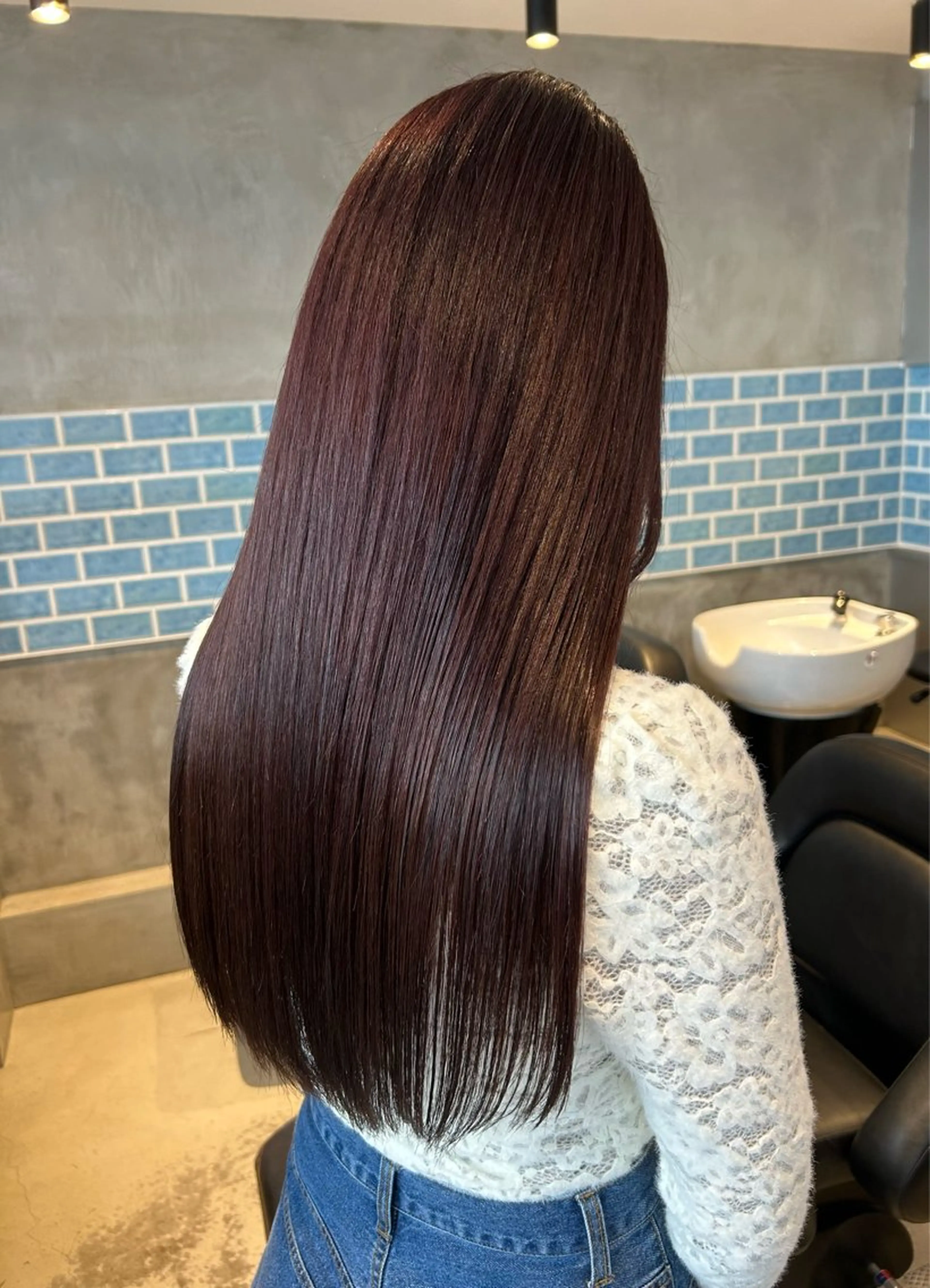 ミディアム カラー ヘアカラー トリートメント VIE表参道所属・艶感カラー/縮毛 矯正/りょお🫧のヘアスタイル