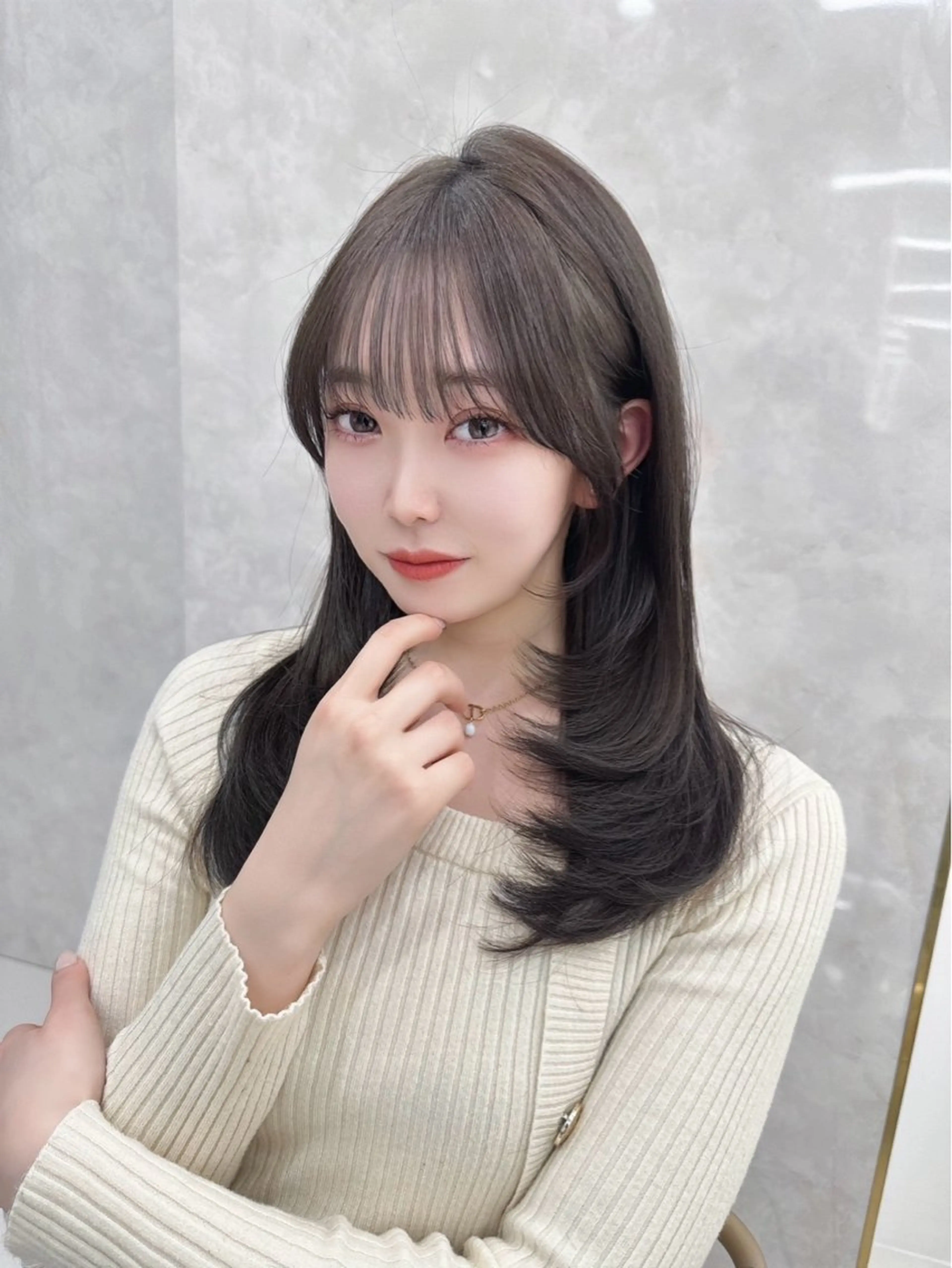 ロング カラー 栄/レイヤー/ 津野 こころのヘアスタイル