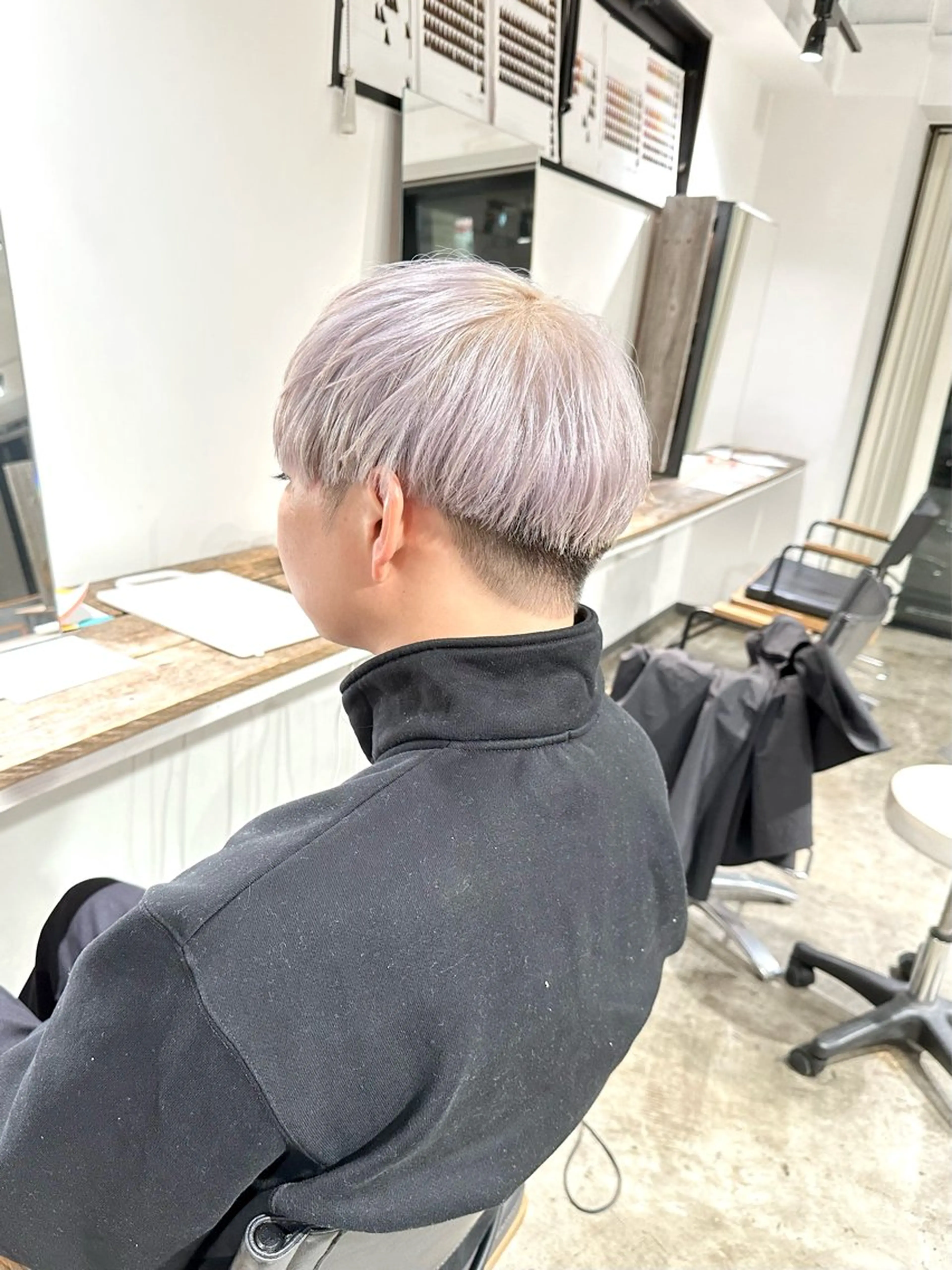 メンズ メンズブリーチ メンズハイトーン マッシュ カット ヘアカラー トリートメント 骨格補正施術/メンズ 専門美容師/YUYAのヘアスタイル