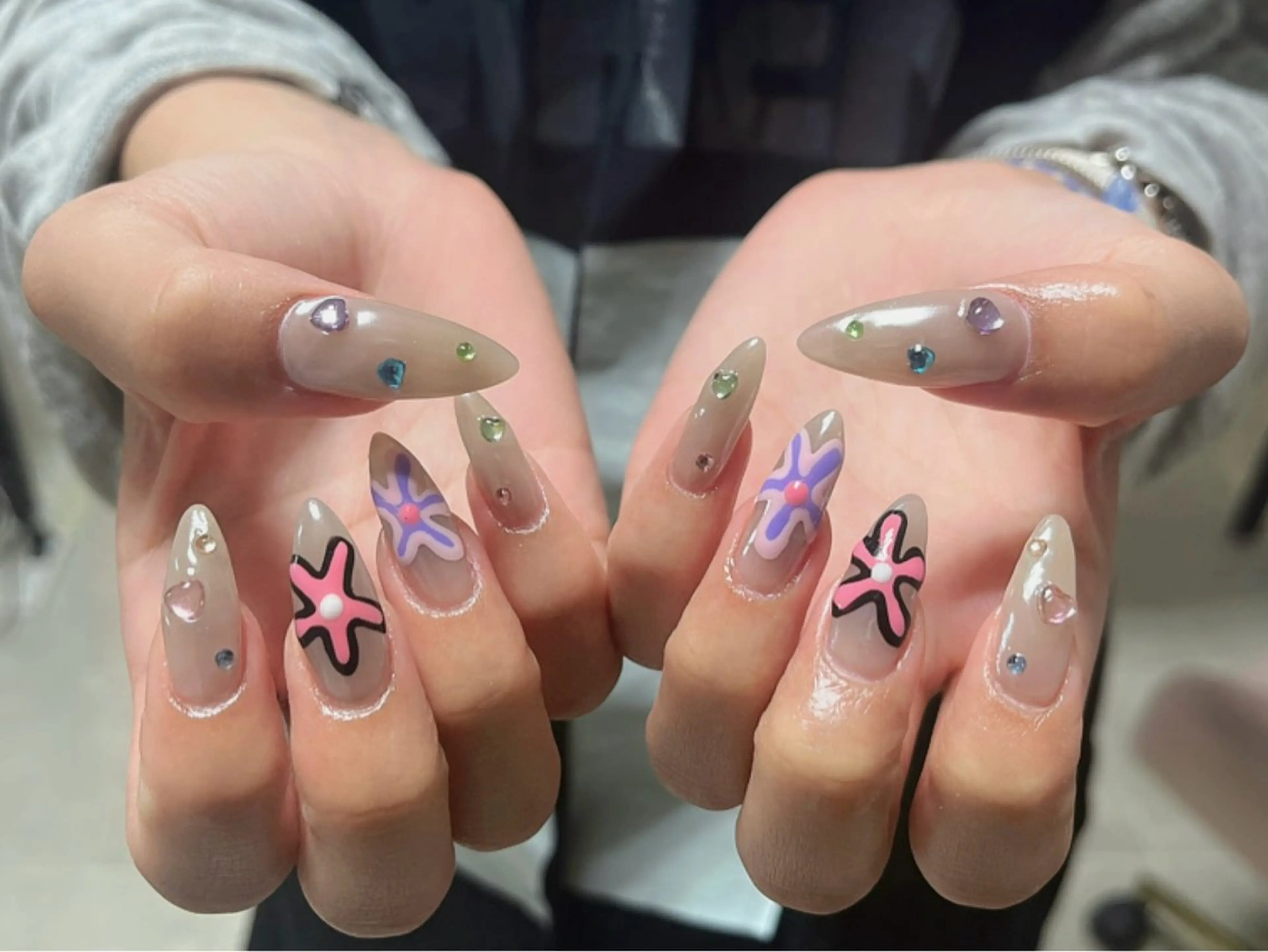 ネイル Protea きぬがわ らむのネイルデザイン