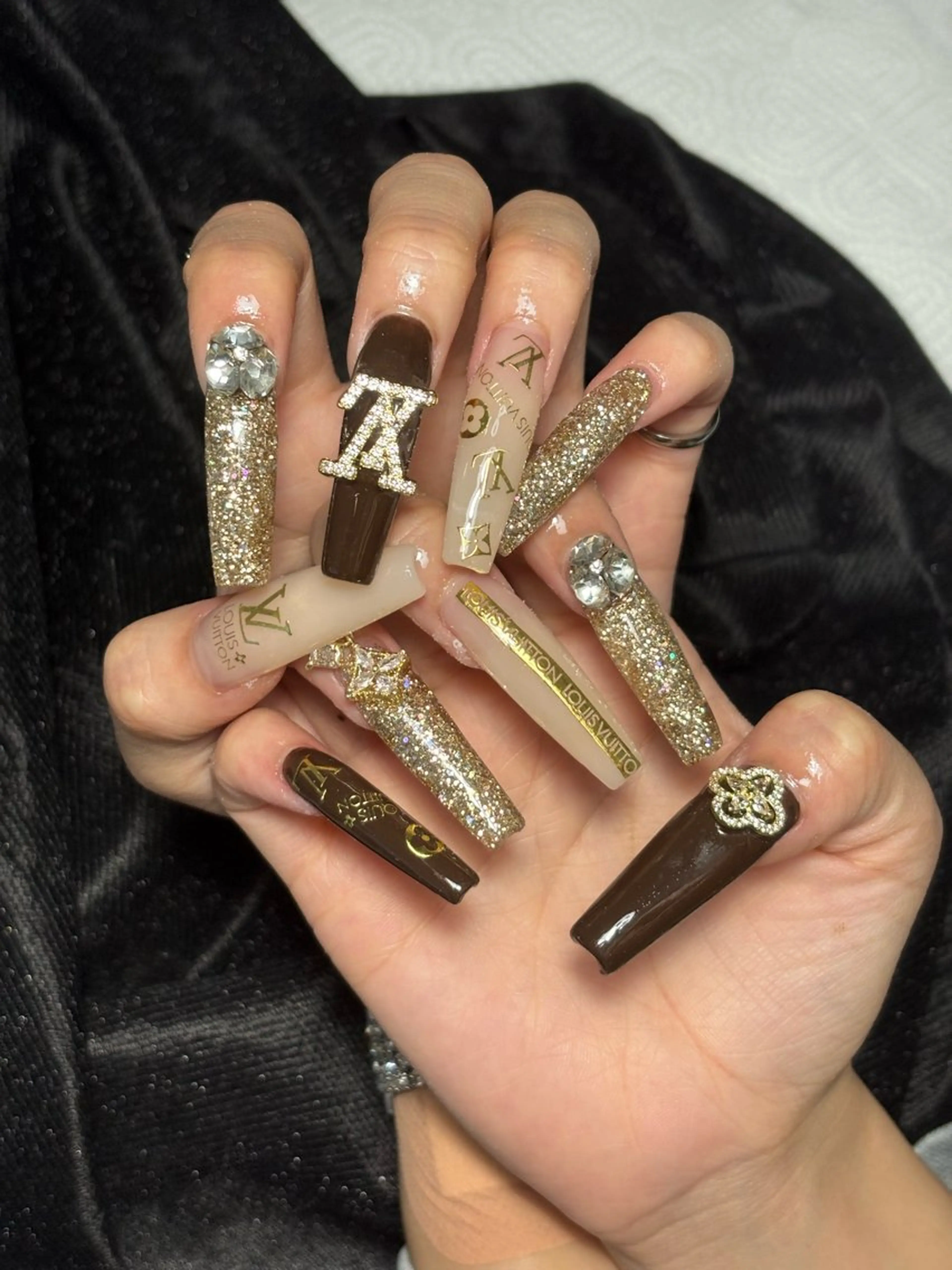 ネイル ハンドネイル ✴︎ Delightのネイルデザイン