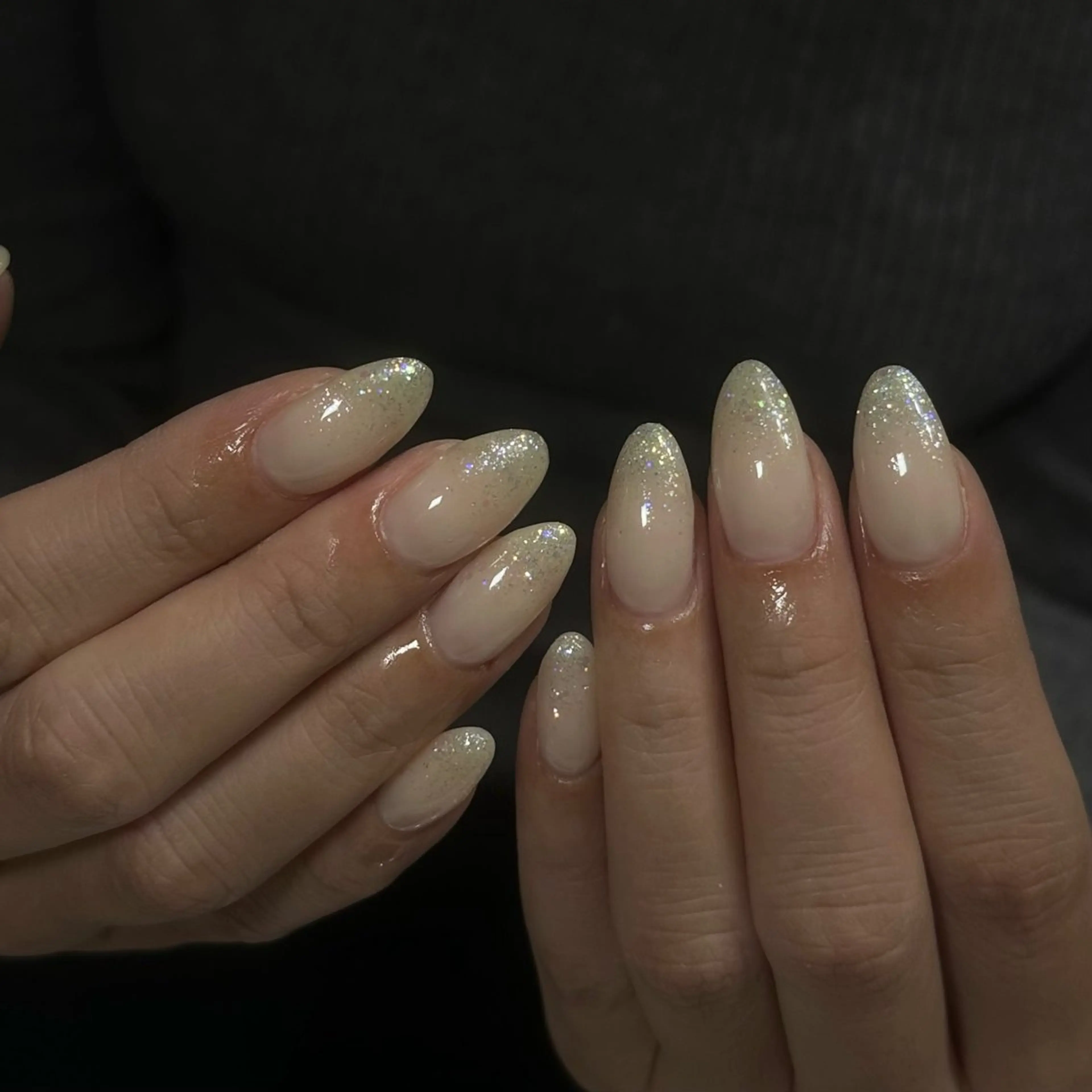 ネイル 長さ出し ジェルネイル ラメ(グリッター) ラメグラデーション パラジェル ハンドネイル nail&eye pang hinaのネイルデザイン