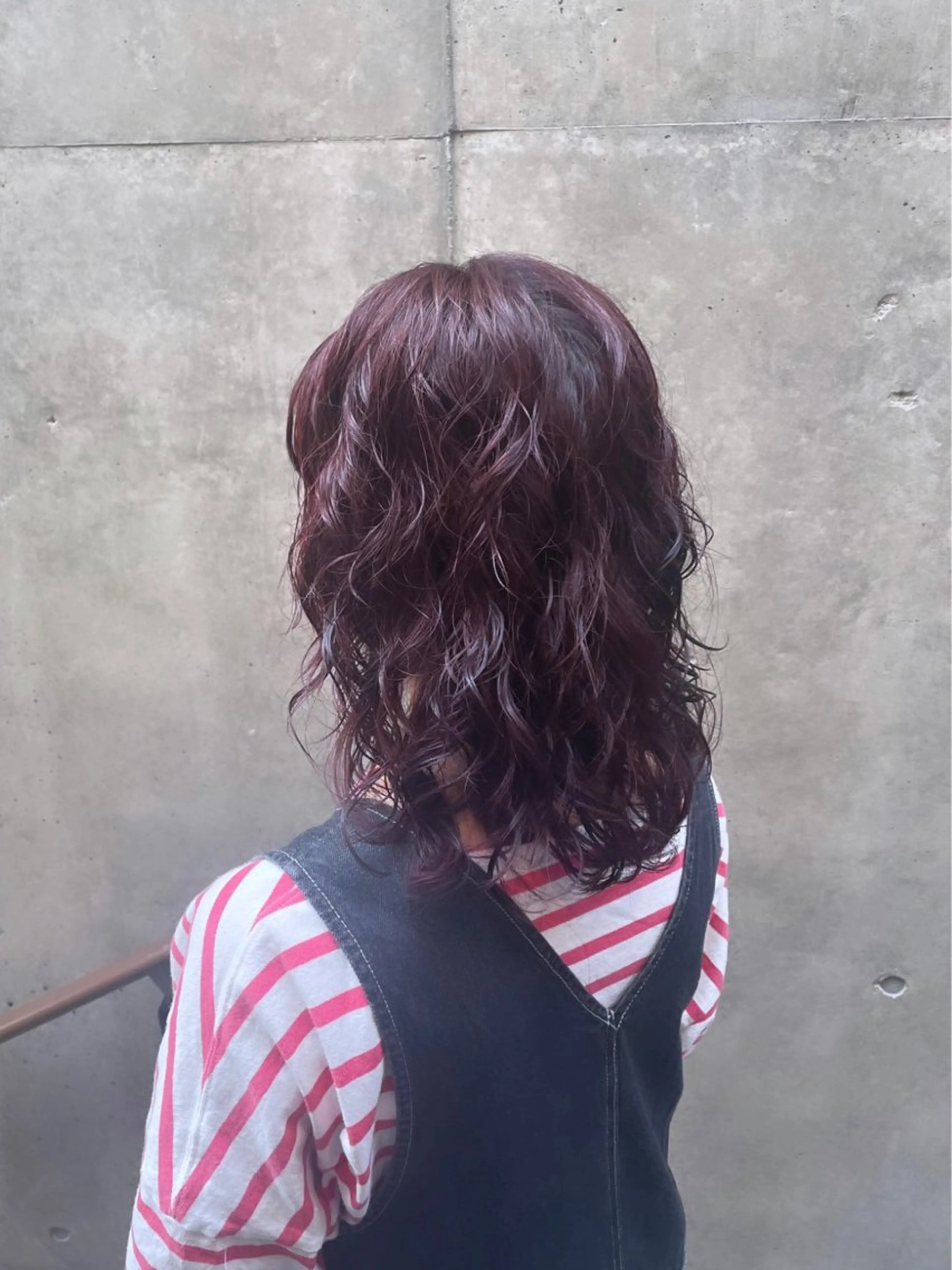 ミディアム カット ヘアカラー LEF TATEMACHI所属・西山祐生/ハイトーン /ケアブリーチ/艶髪のヘアスタイル