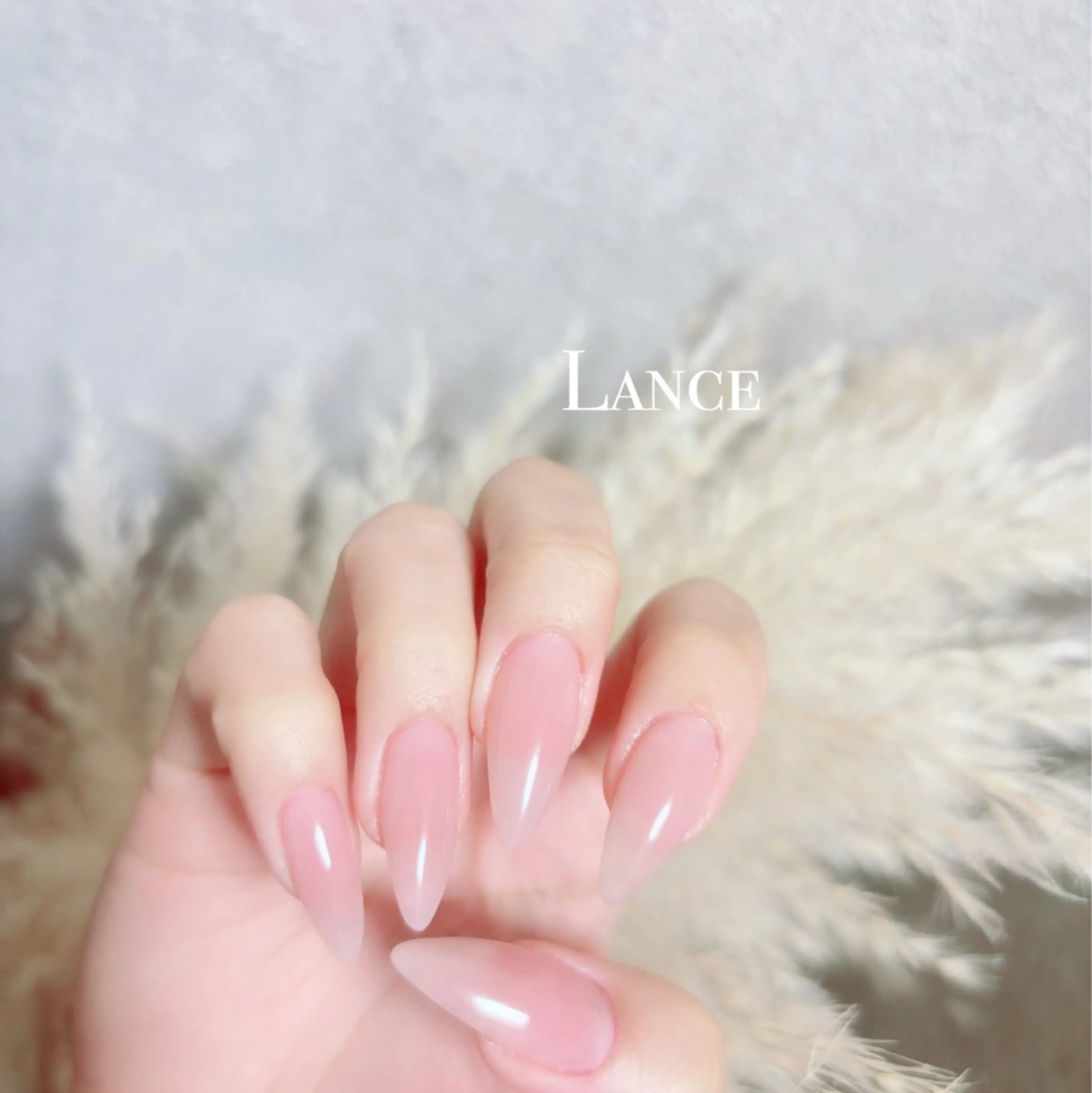 ネイル オーロラネイル フットネイル フレンチネイル キラキラネイル 韓国ネイル ハンドネイル Lance nailのネイルデザイン