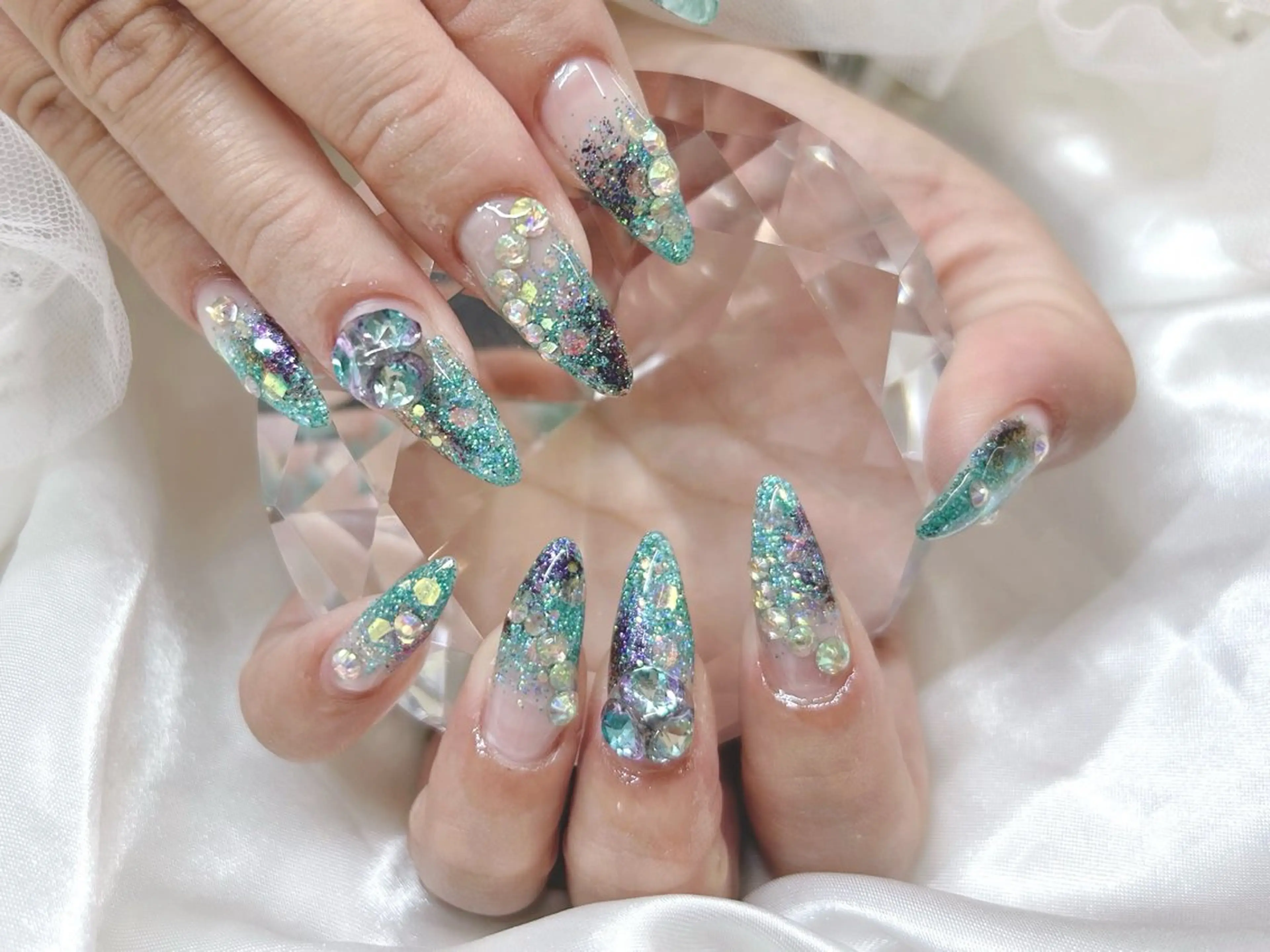 ロング ハンドネイル Nailsalon Angeのネイルデザイン