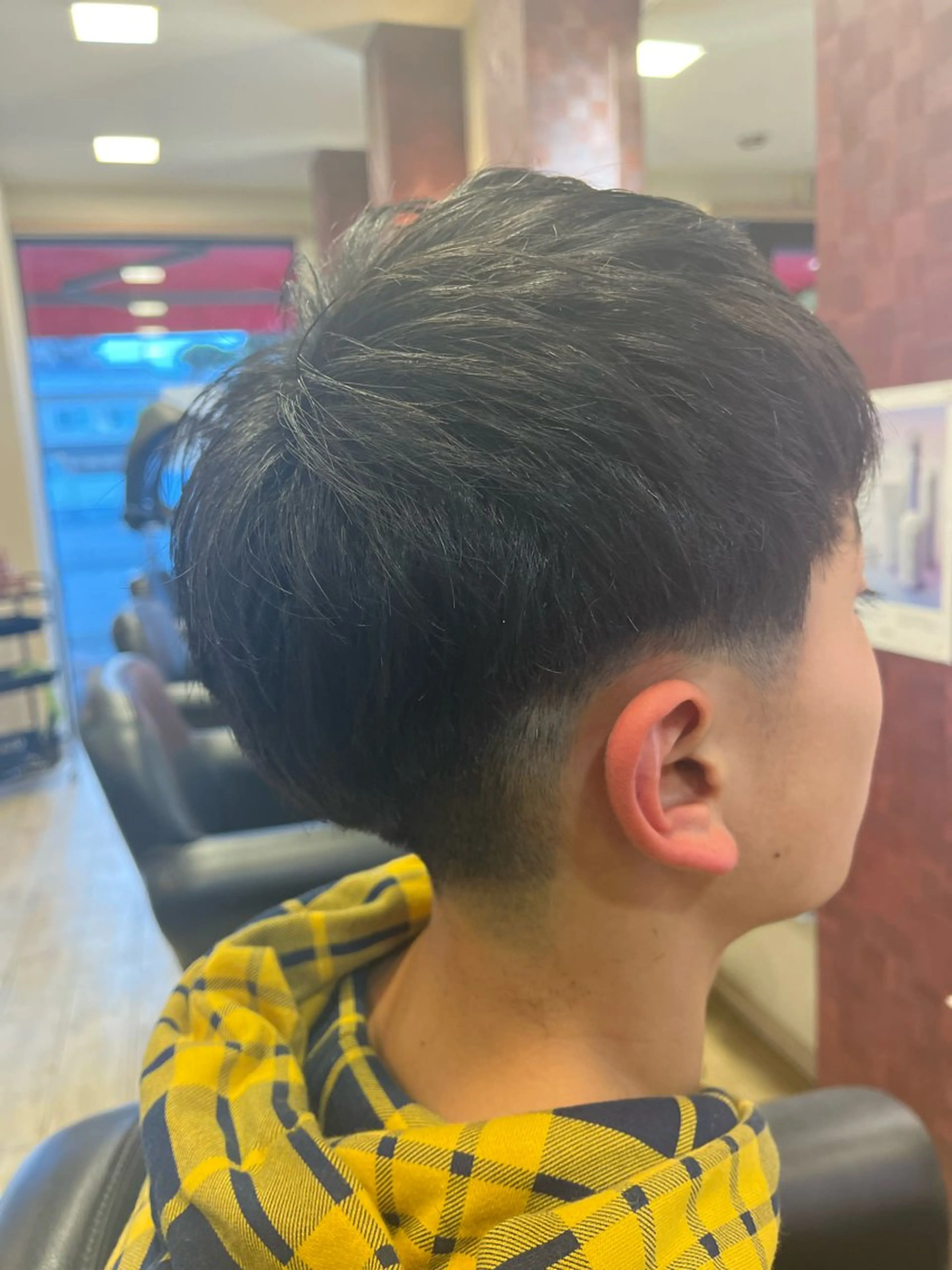 キッズ エル美容室所属・織田 英之のヘアスタイル