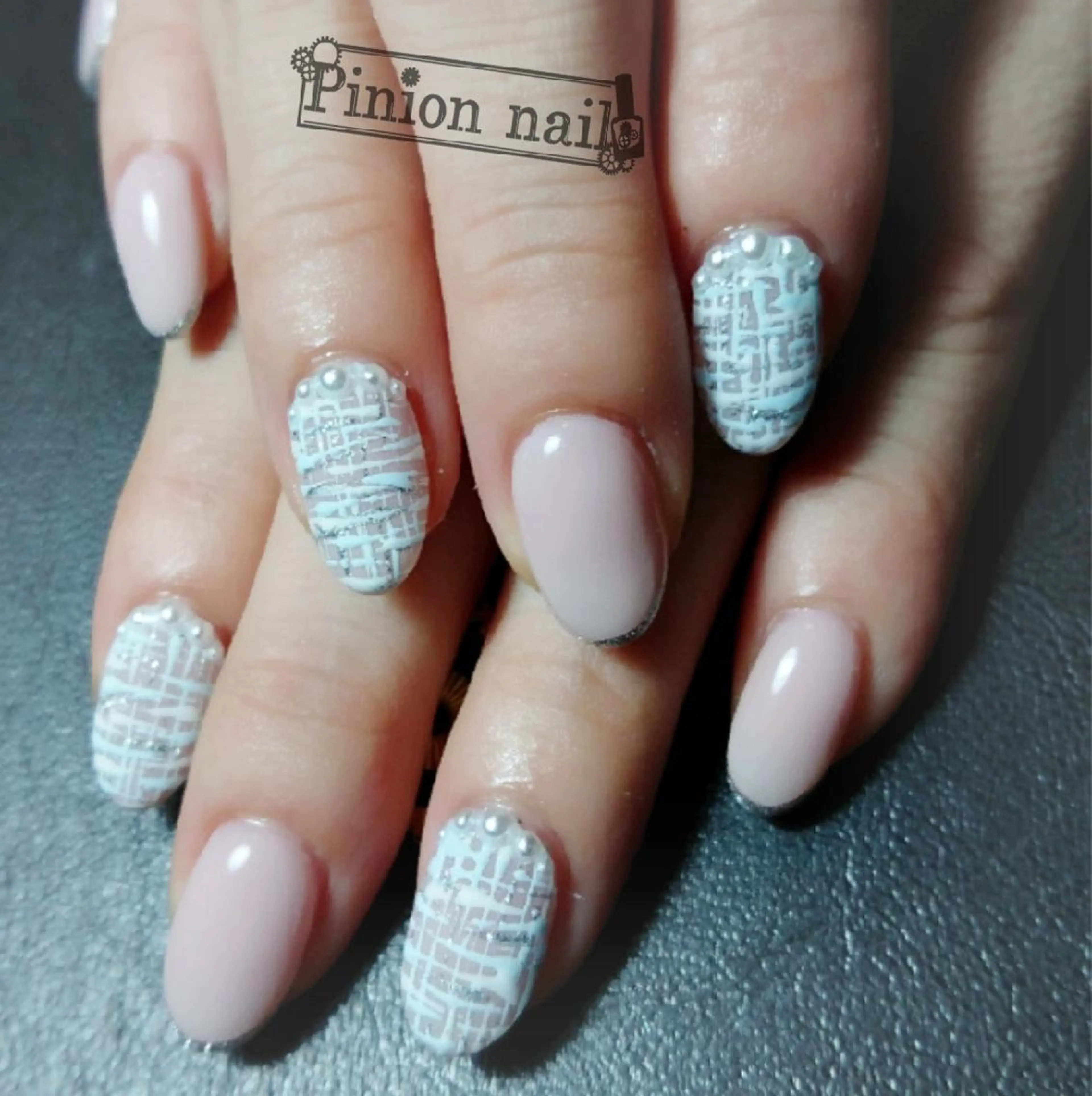 ネイル ピンク ツイードネイル 【推し活応援サロン】 Mea nuiのネイルデザイン