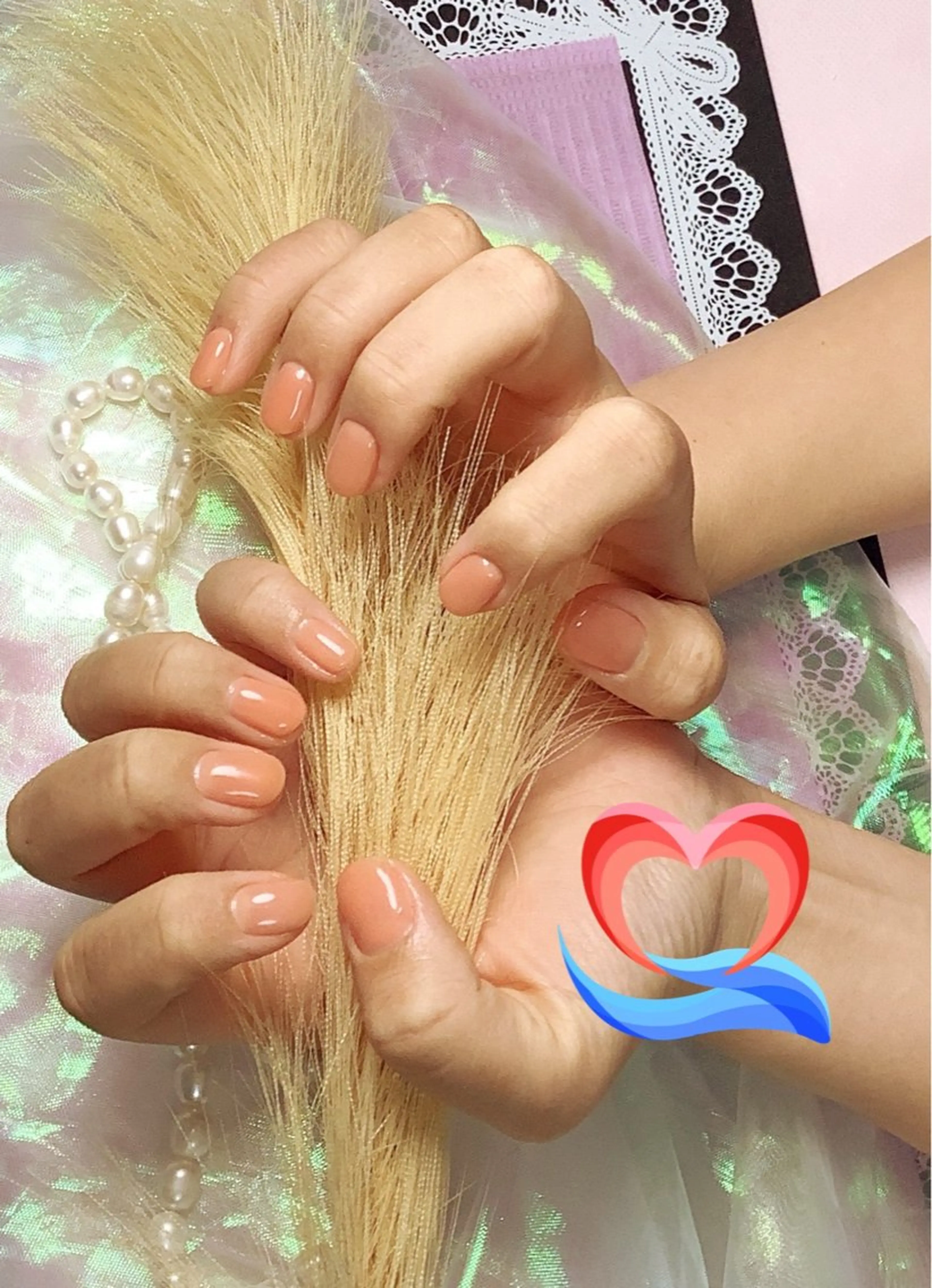 ネイル pink ladyサロン所属・べ にのネイルデザイン