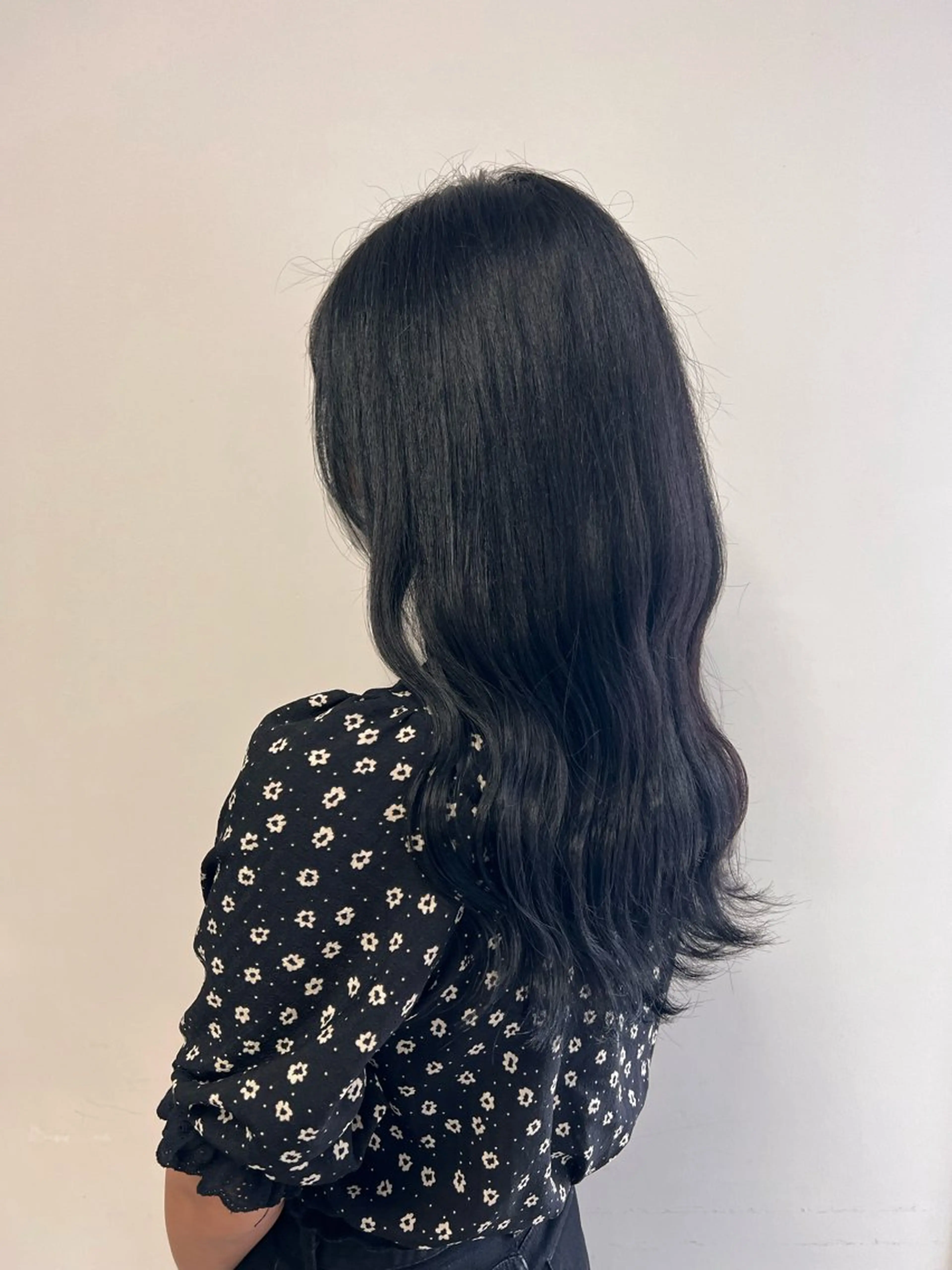 ロング カラー STORY／ MAOのヘアスタイル