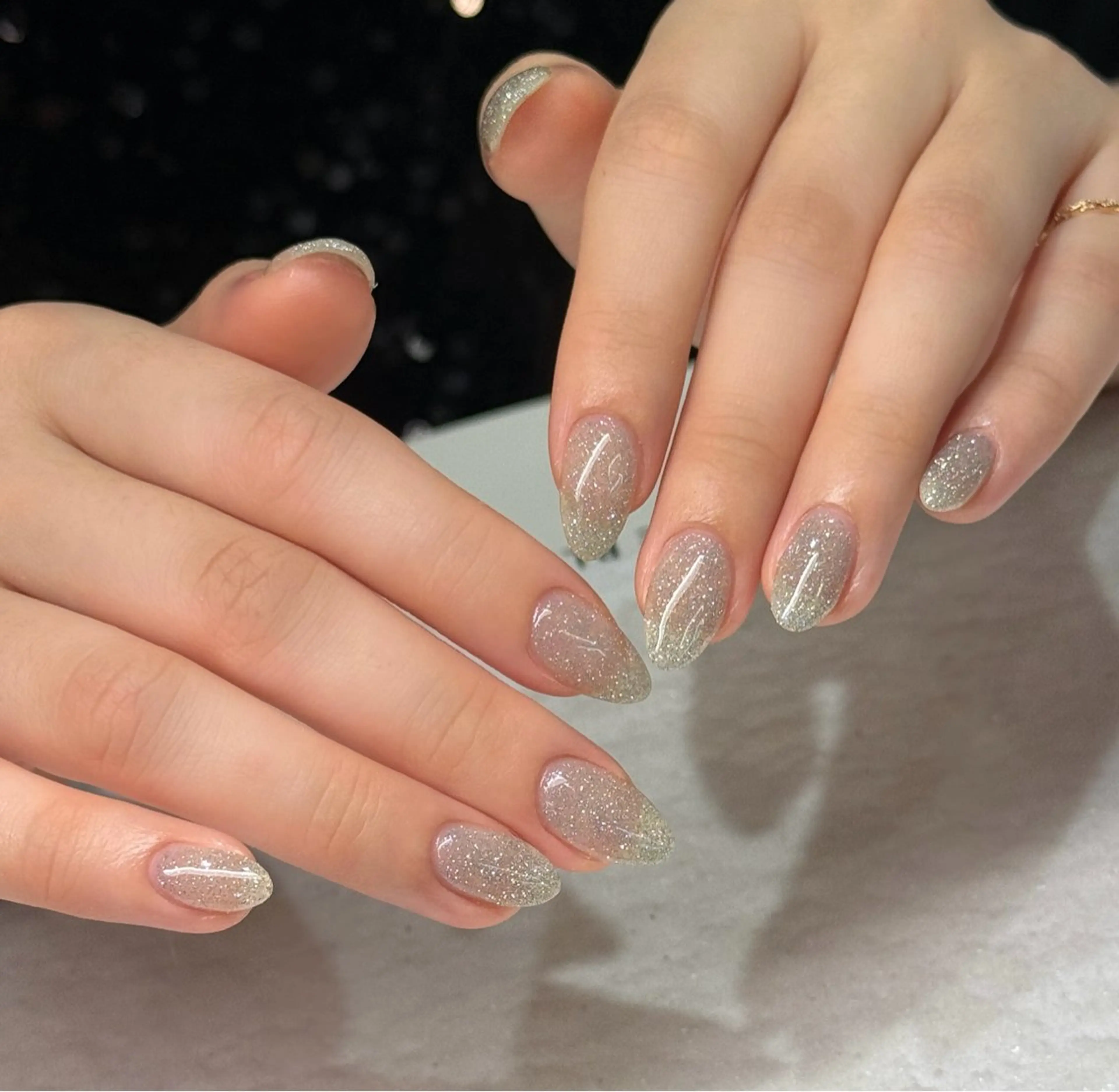 ネイル フラッシュネイル キラキラネイル HANA.NAILS所属・HANA.NAILS 自宅サロンのネイルデザイン