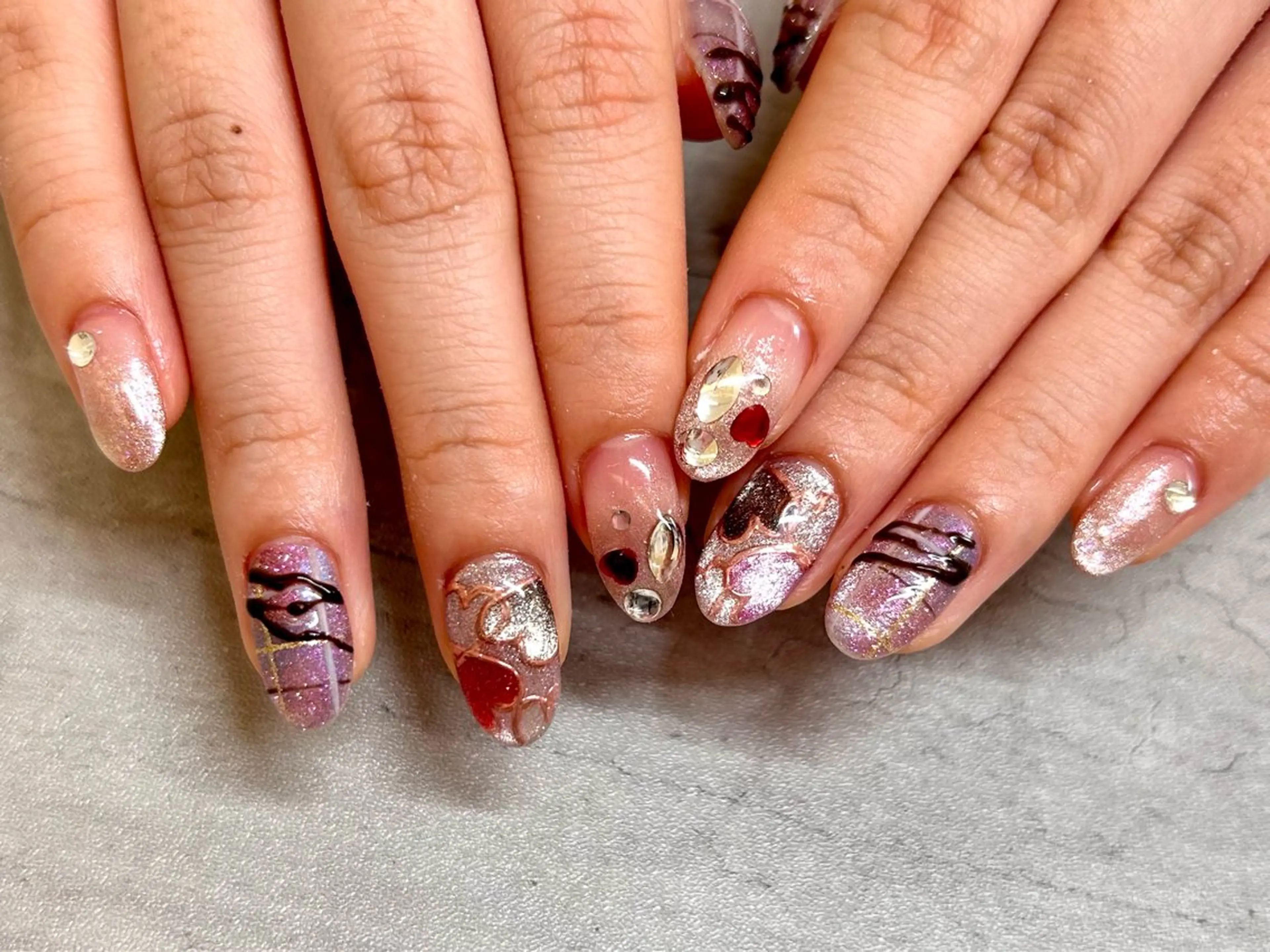 ネイル バレンタイン joieange MEGUMIのネイルデザイン