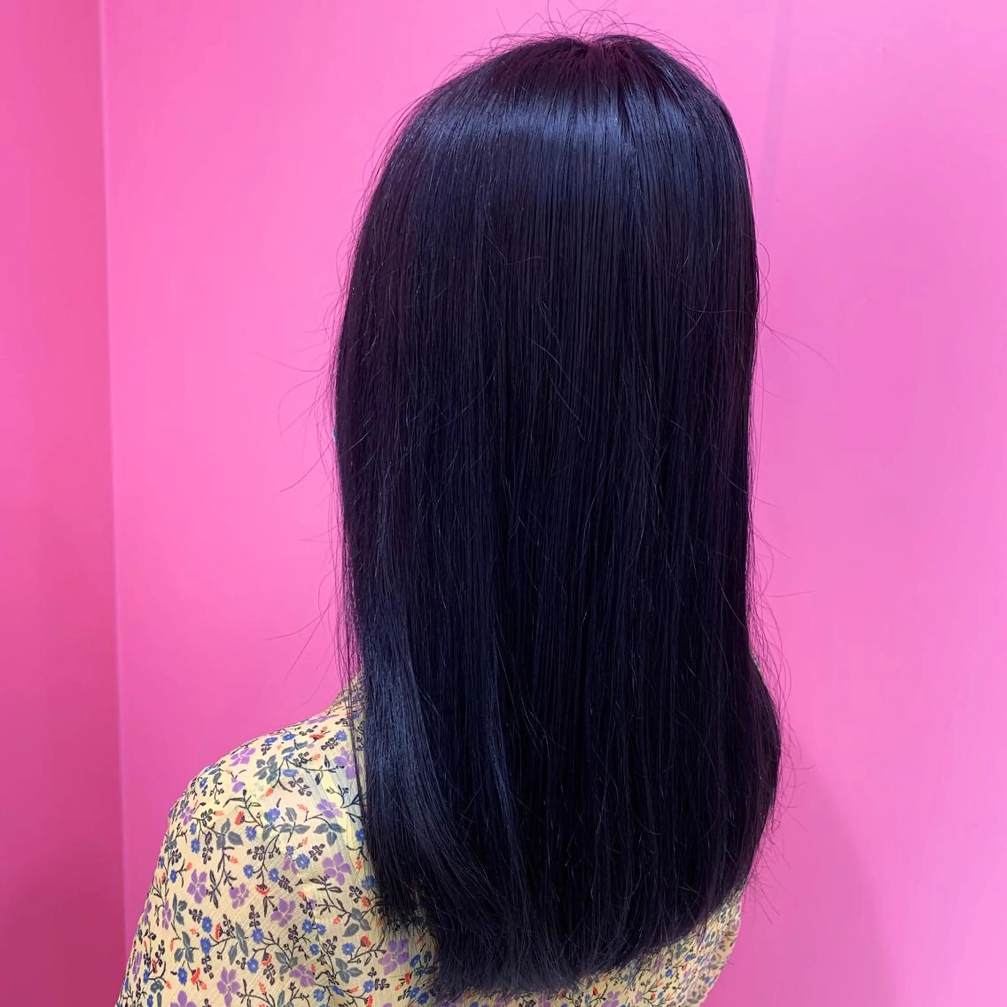 セミロング カラー アッシュ 黒髪 透明感カラー ハッシュカット レイヤー池袋のヘアスタイル