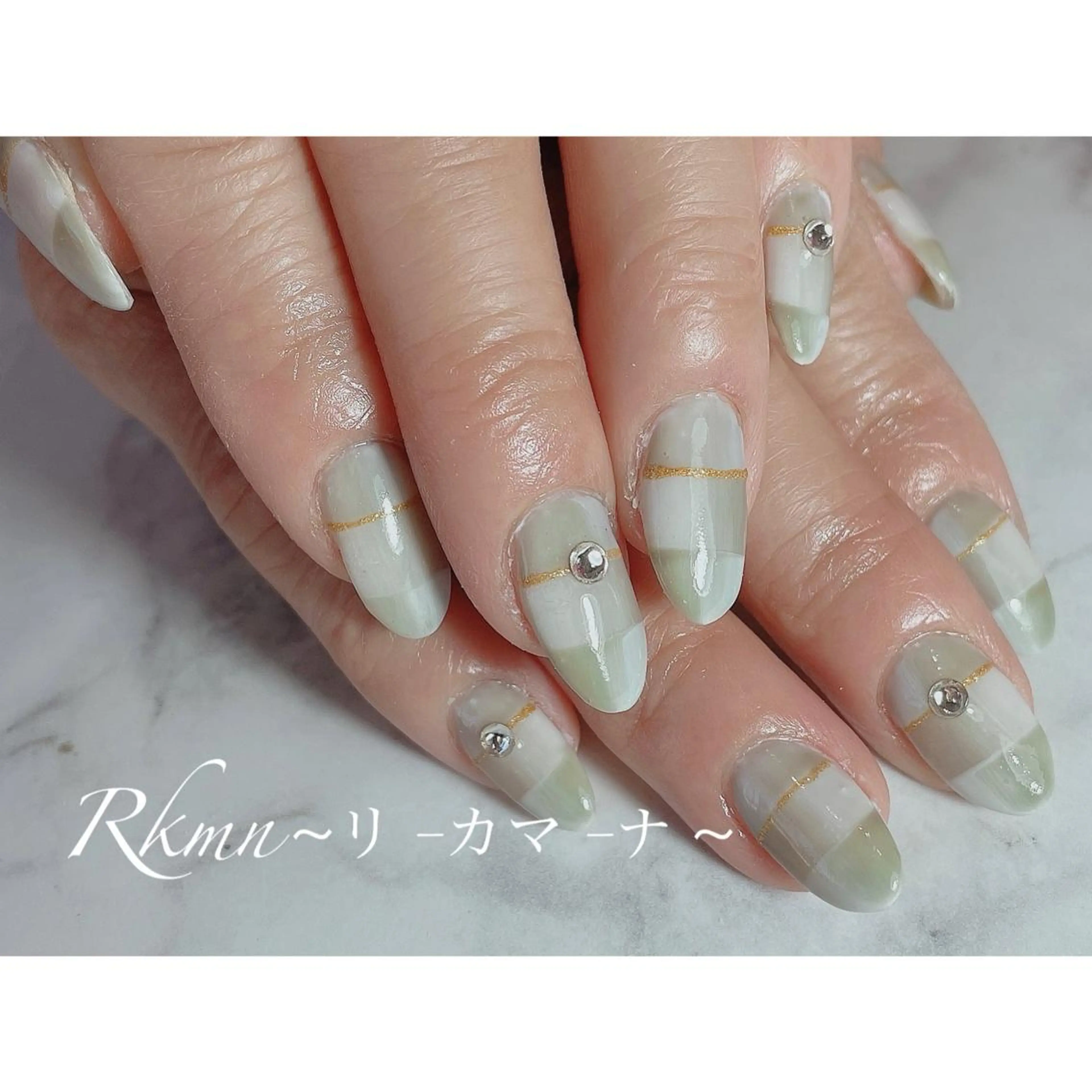 ネイル アートネイル 春ネイル ホワイト ハンドネイル フットネイル ハンドケア Rkmn ~リ-カマ-ナ~のネイルデザイン