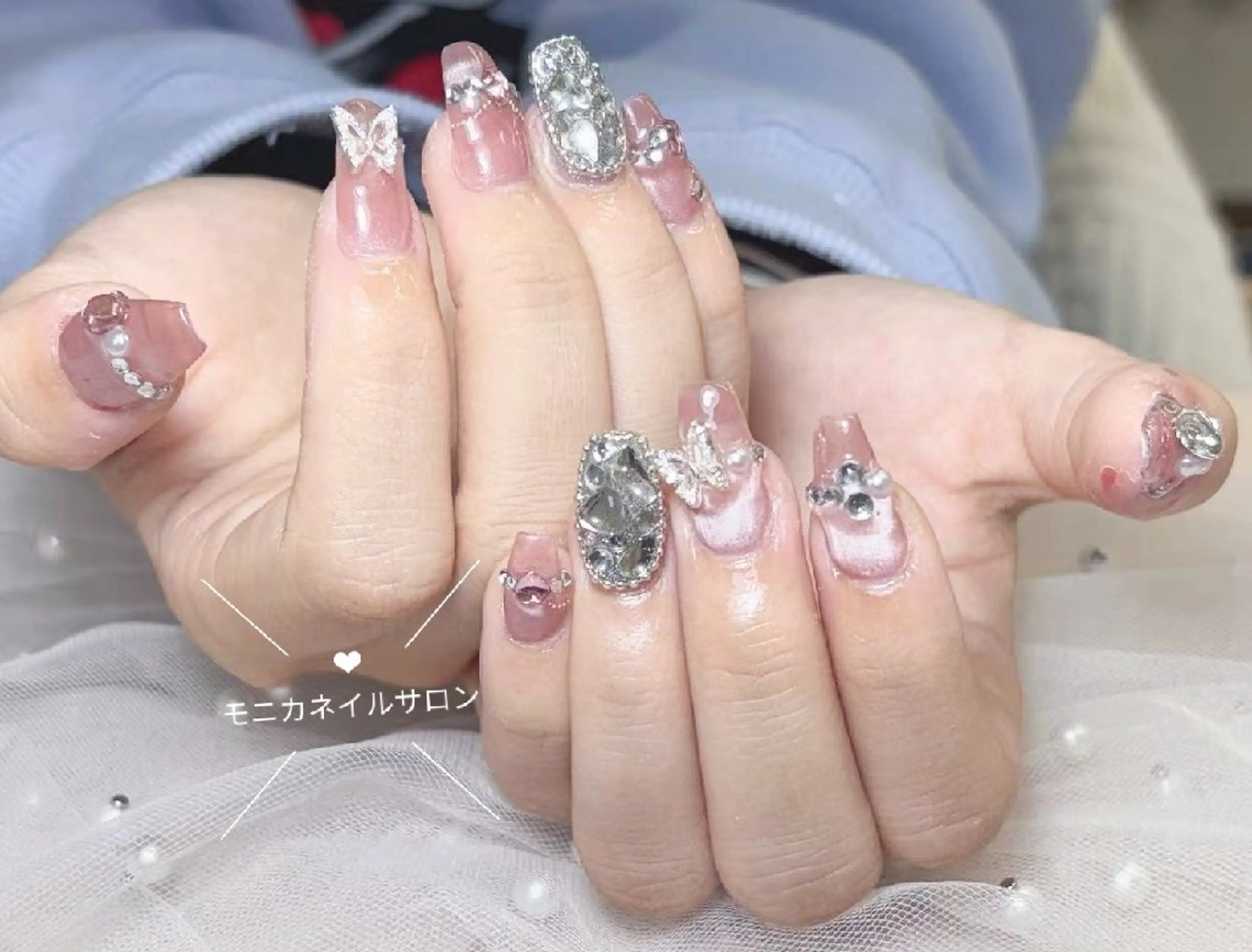 ネイル 鈴木 彩星のネイルデザイン