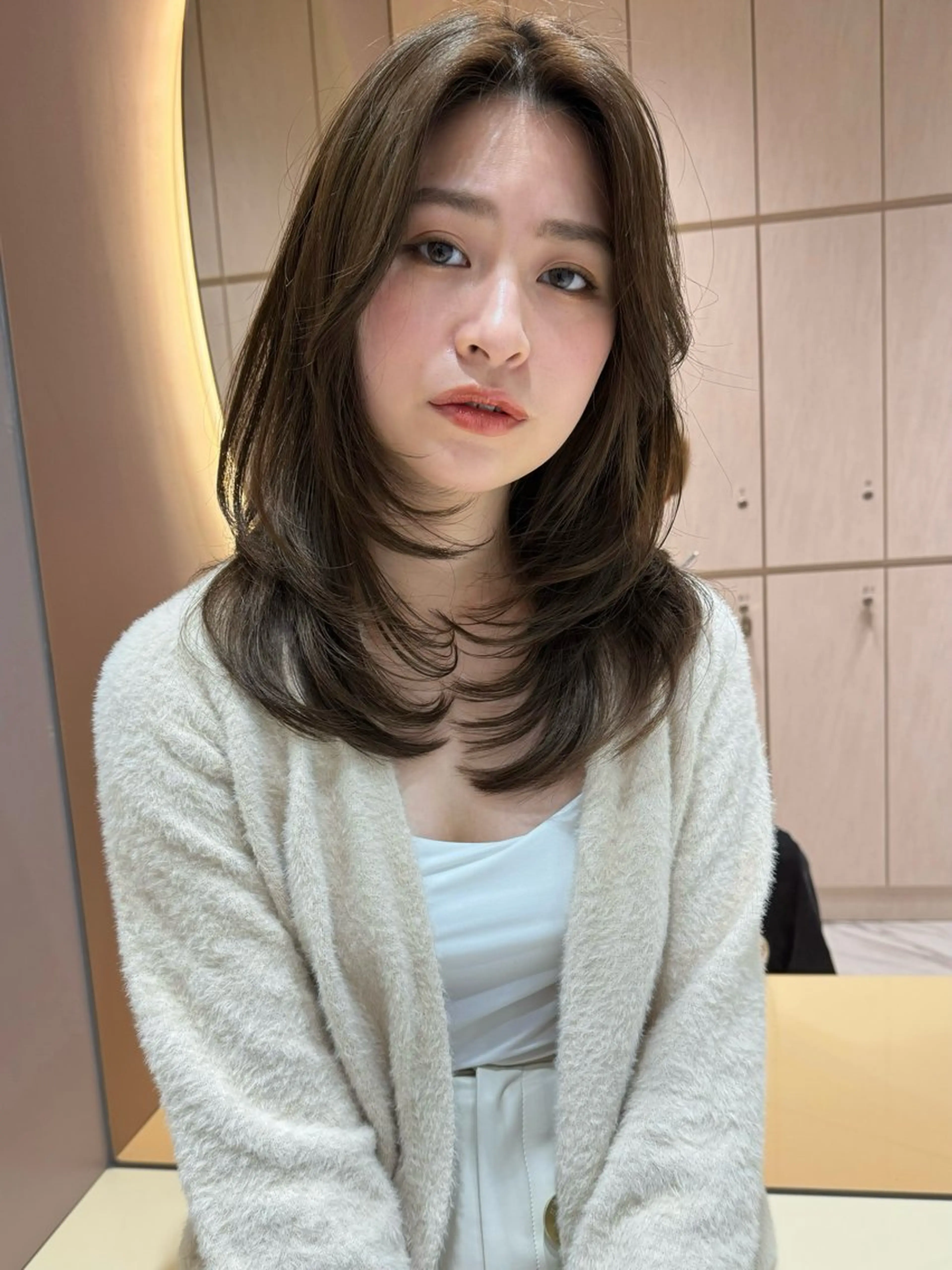 セミロング カラー ヘアアレンジ 🔶似合わせセンター パート/ヤス🔶のヘアスタイル