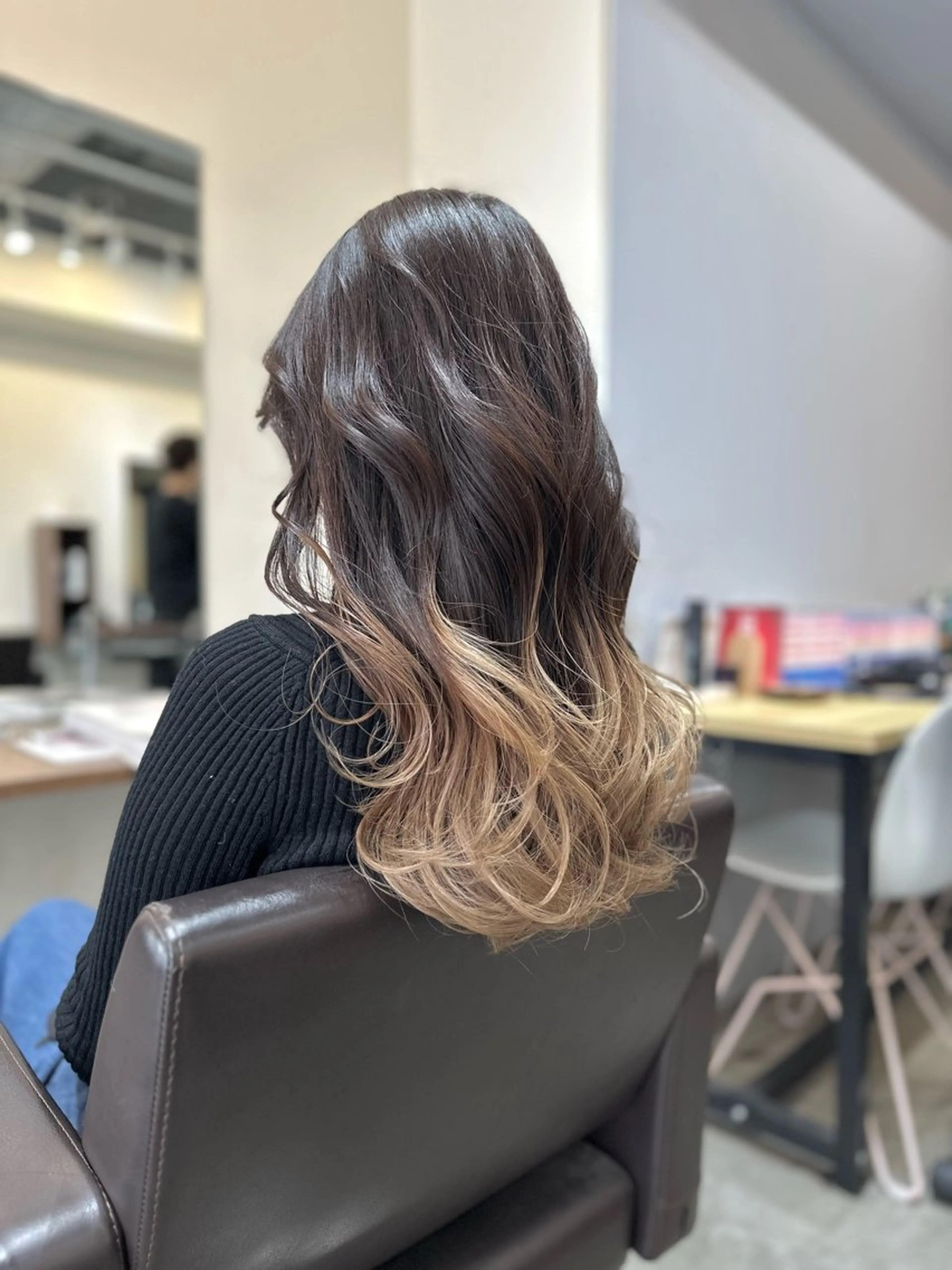 ロング カラー カット ヘアカラー トリートメント ヘッドスパ 巻けるケア縮毛矯正✨ ケアカラー✨山下のヘアスタイル