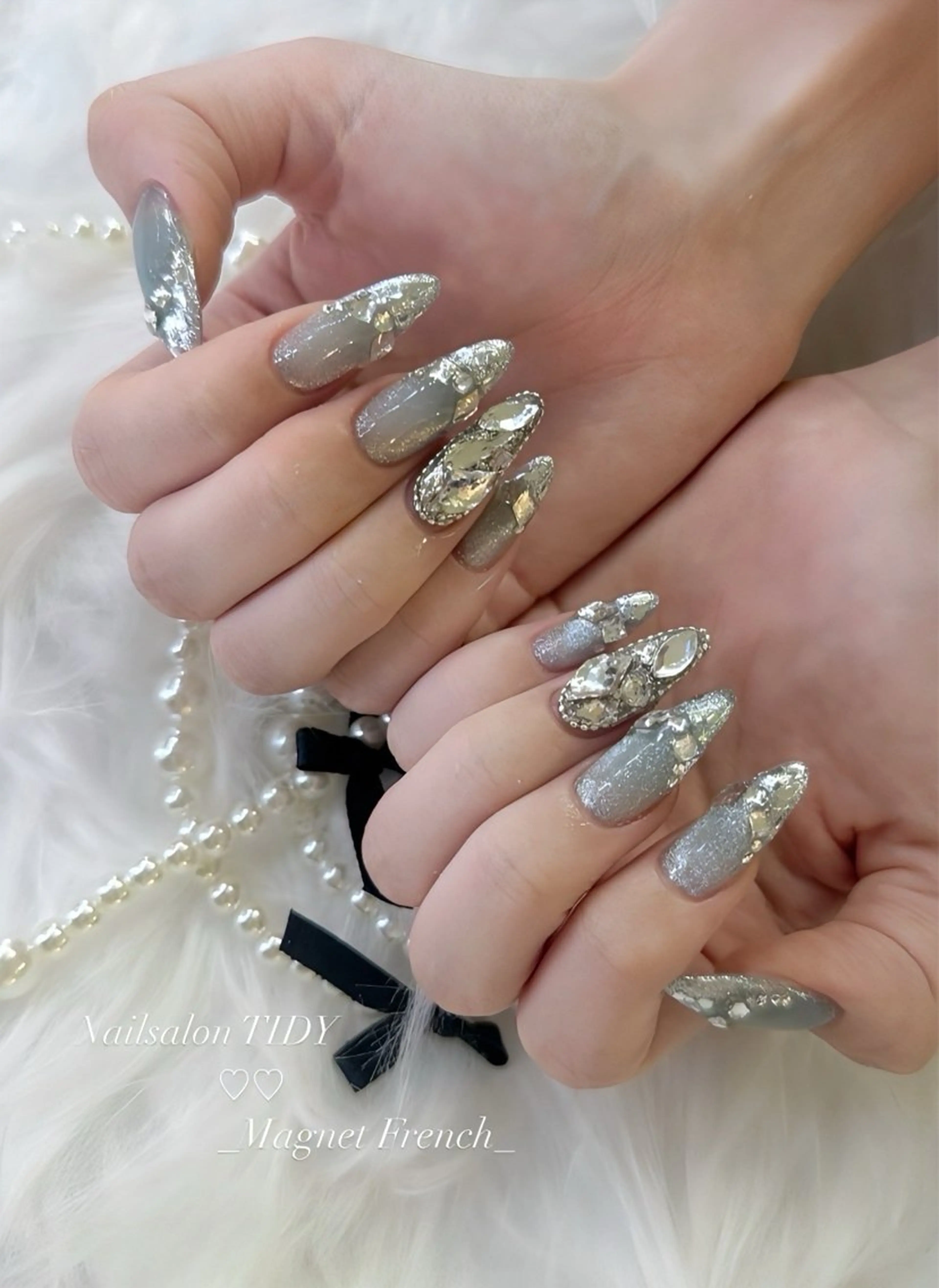 ネイル フットネイル フレンチネイル ジェルネイル キラキラネイル 韓国ネイル ハンドネイル TIDY M&Mのネイルデザイン