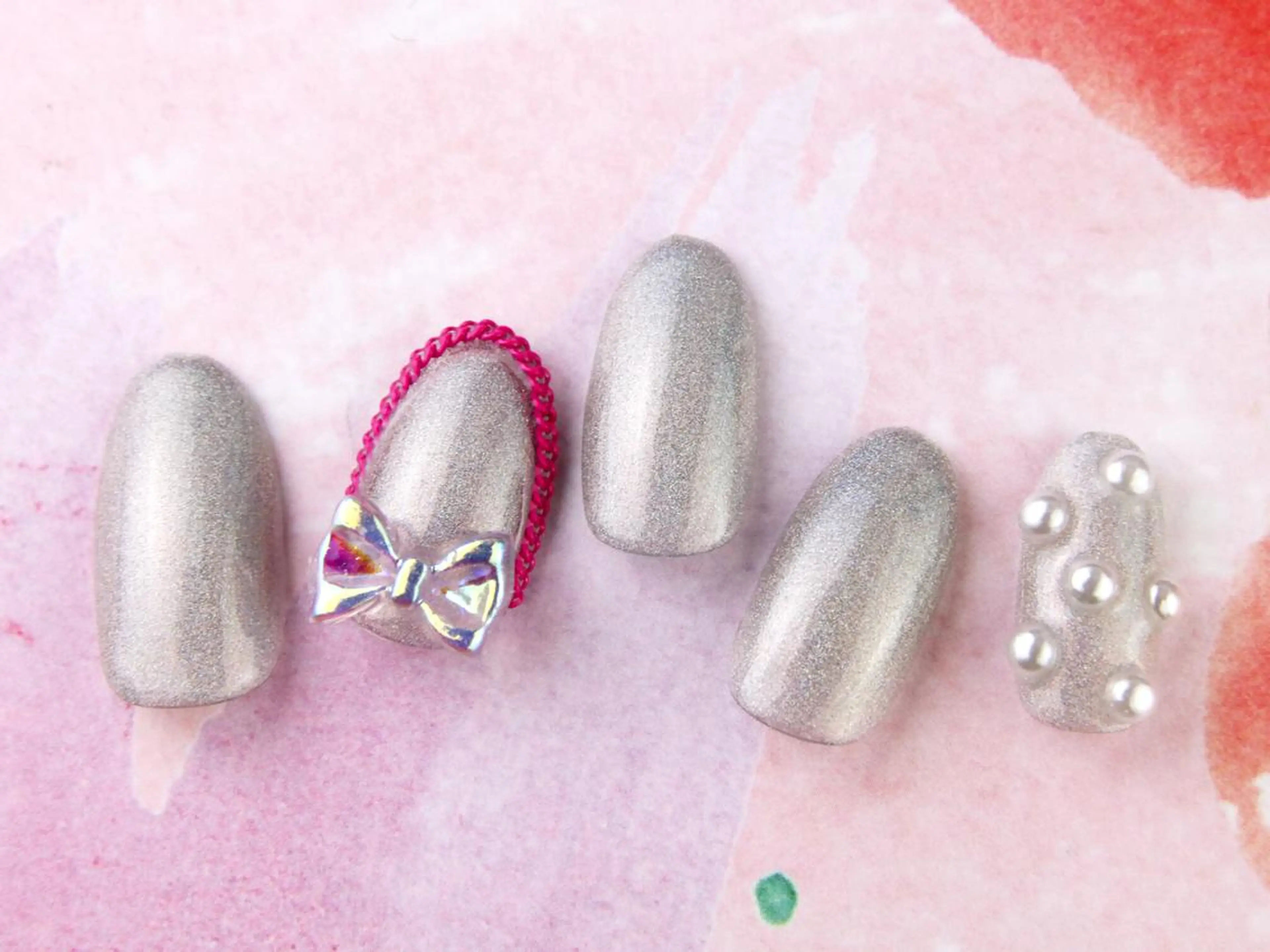 ネイル mano nella mano所属・mano nella manoのネイルデザイン