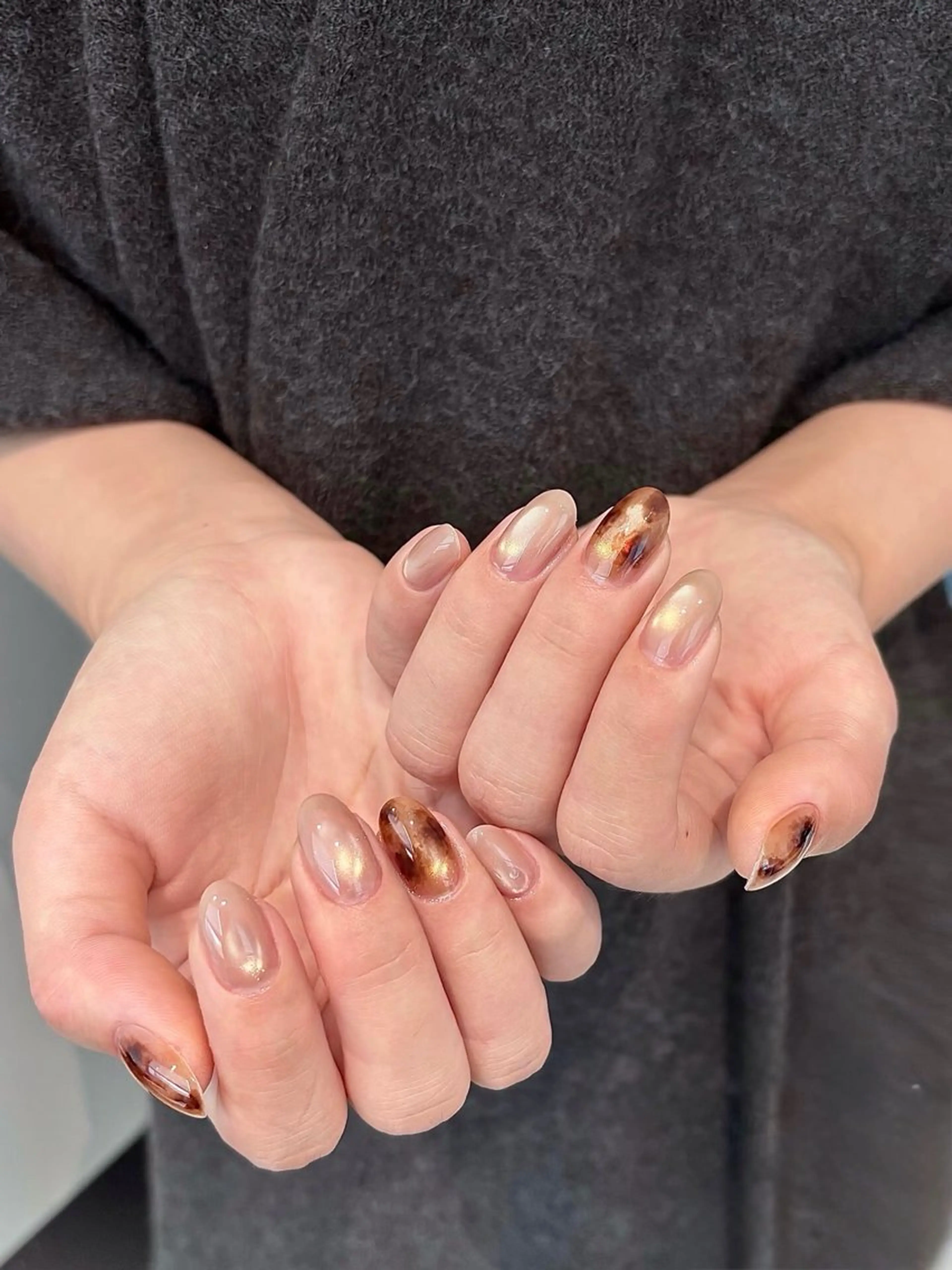 ネイル ニュアンスネイル ハンドネイル H&B せつかのネイルデザイン