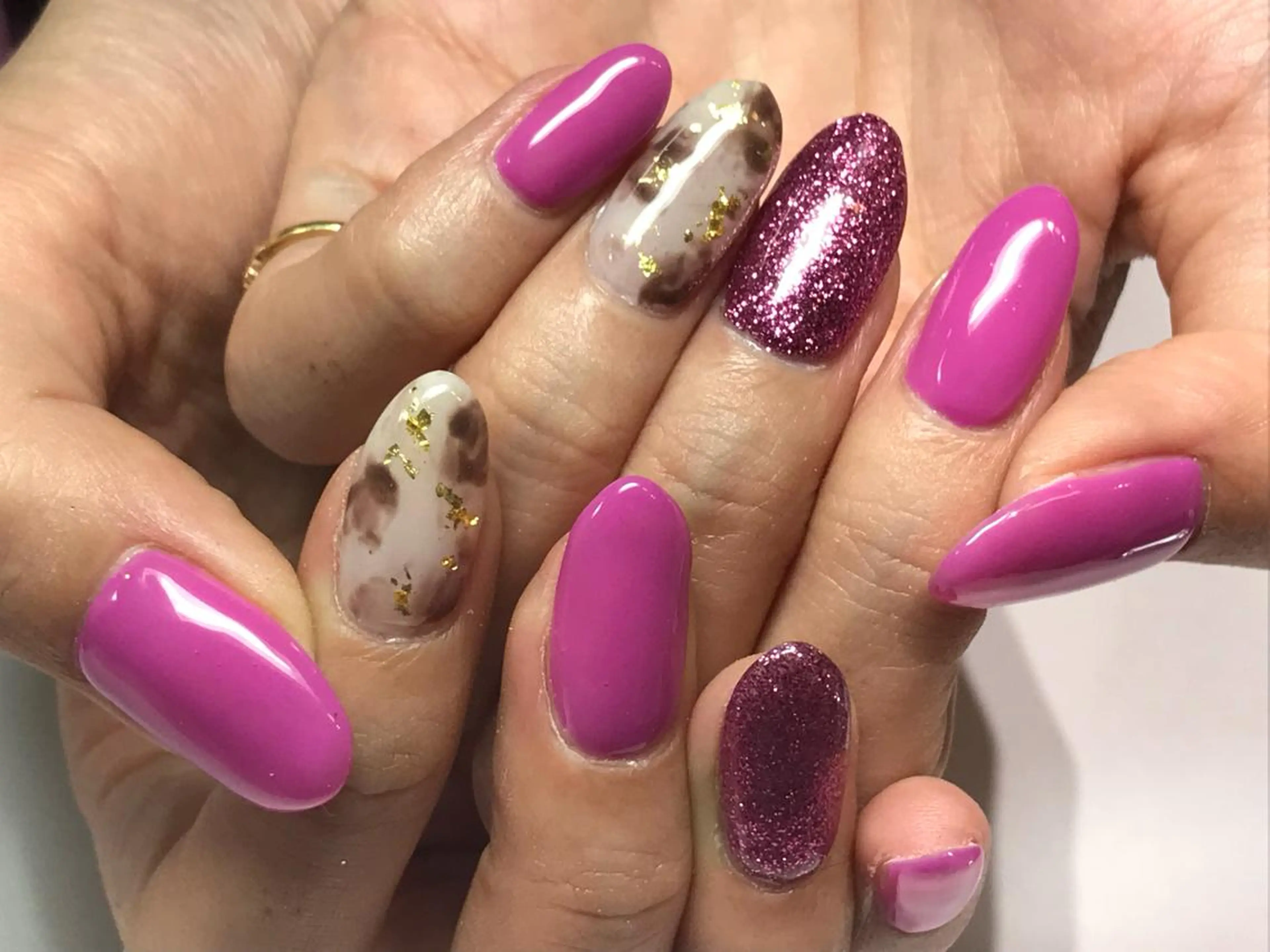 ネイル アニマル柄 ジェルネイル YUN 💅のネイルデザイン