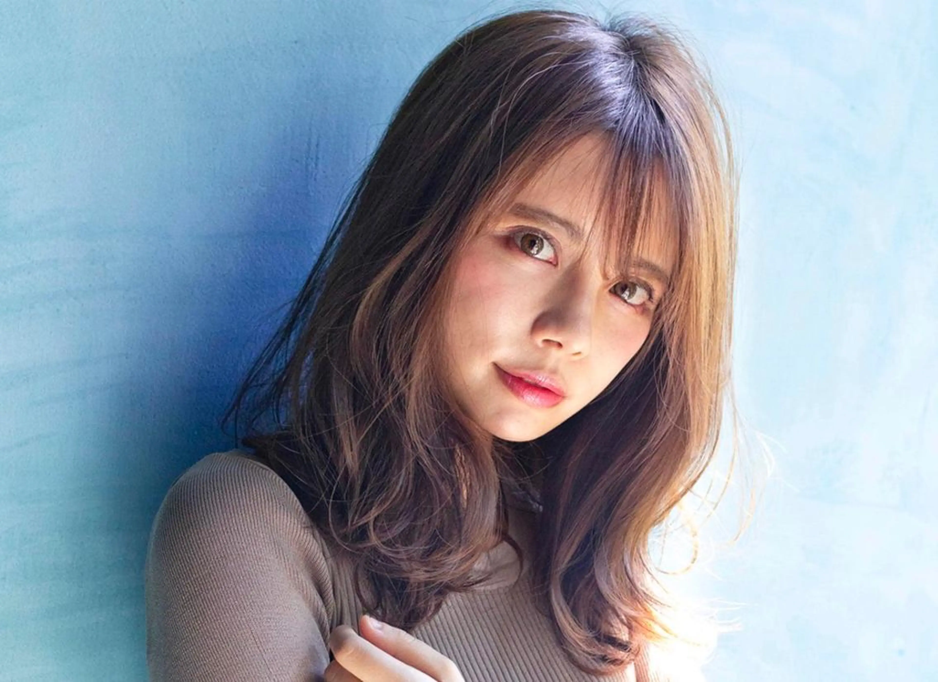 ミディアム CLAN クランのヘアスタイル