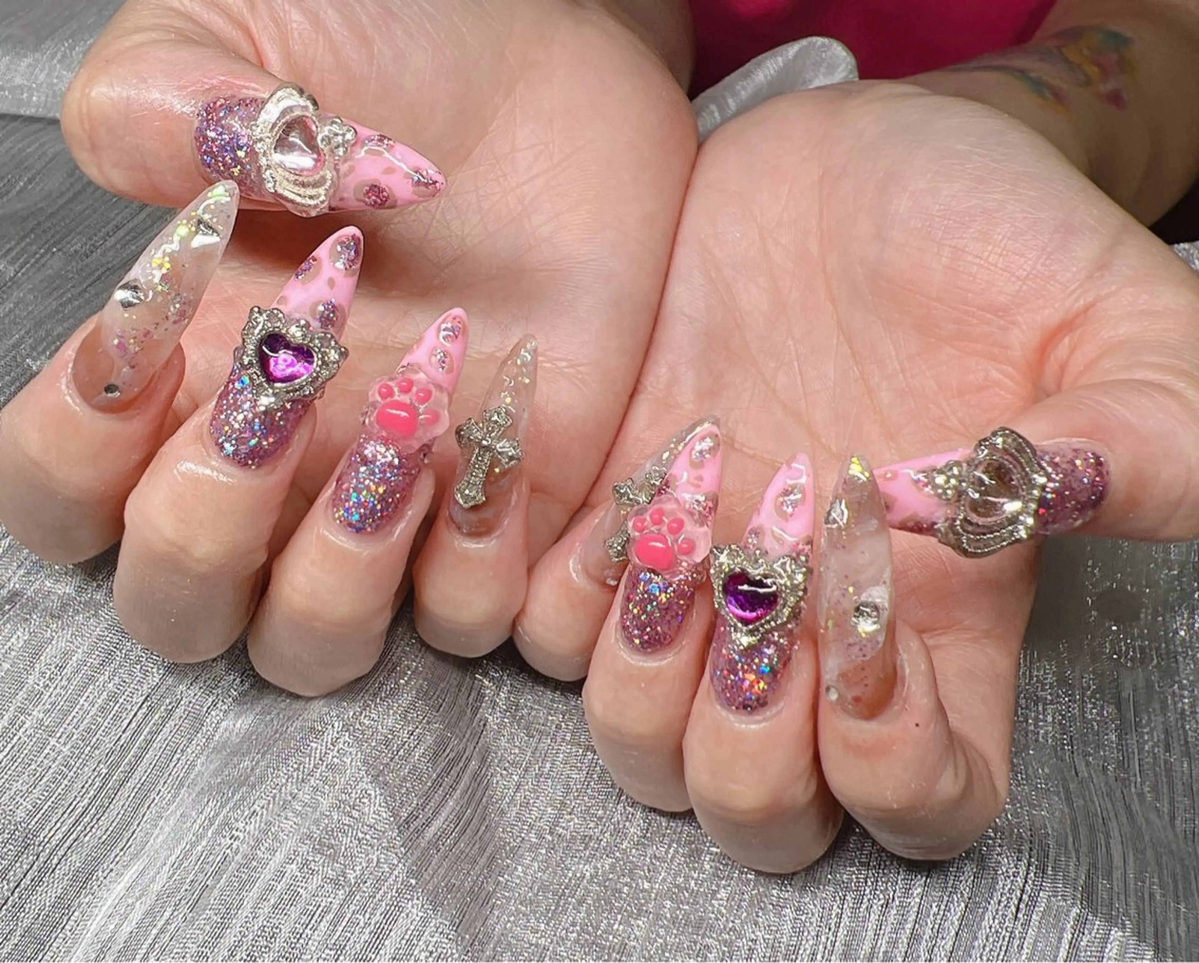 ネイル 長さ出し グラデーション 卒業式 キラキラネイル マグネットネイル ハンドネイル Lee Nailsのネイルデザイン