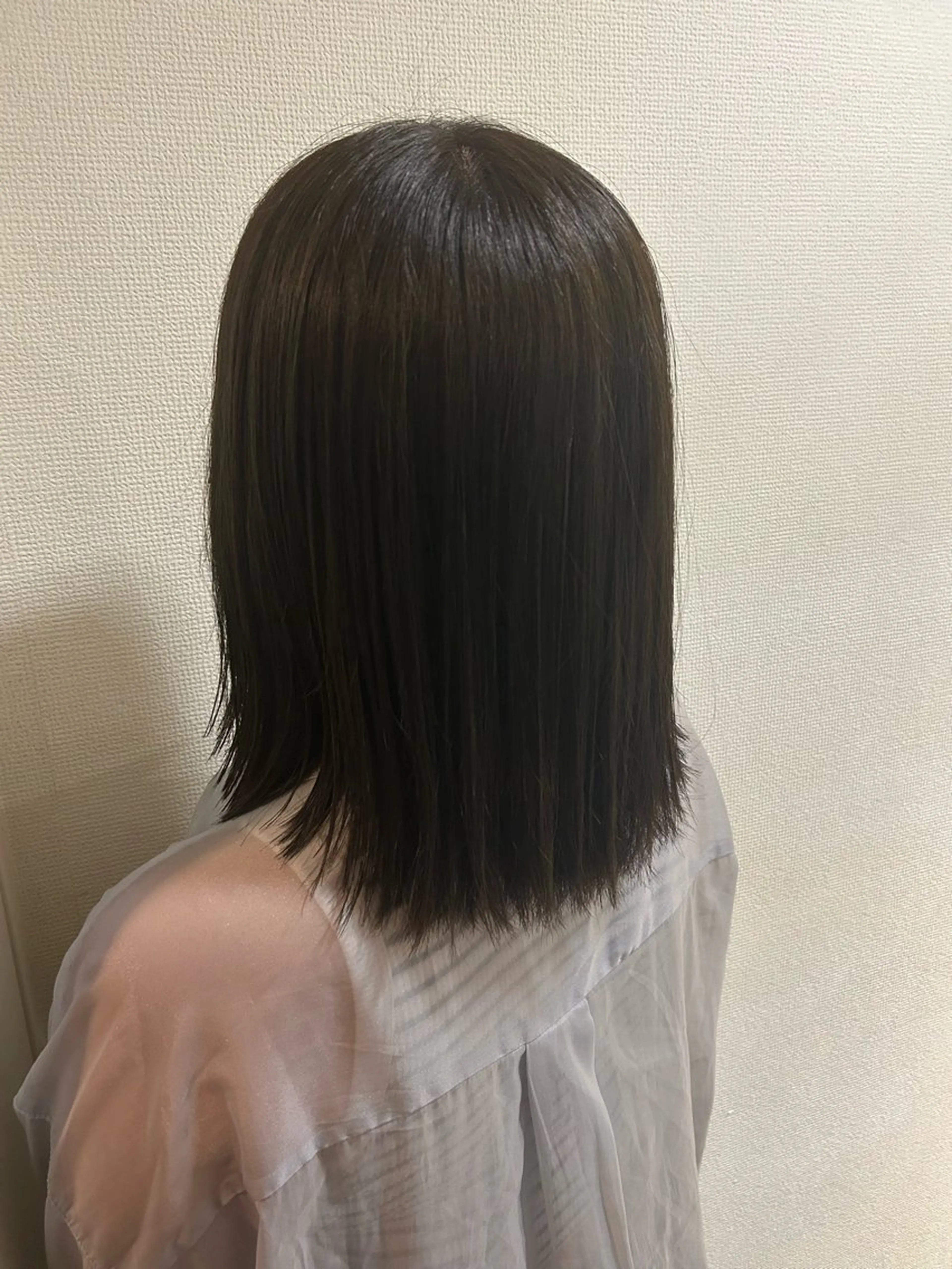 カラー UNBIRTHDAY Erenaのヘアスタイル