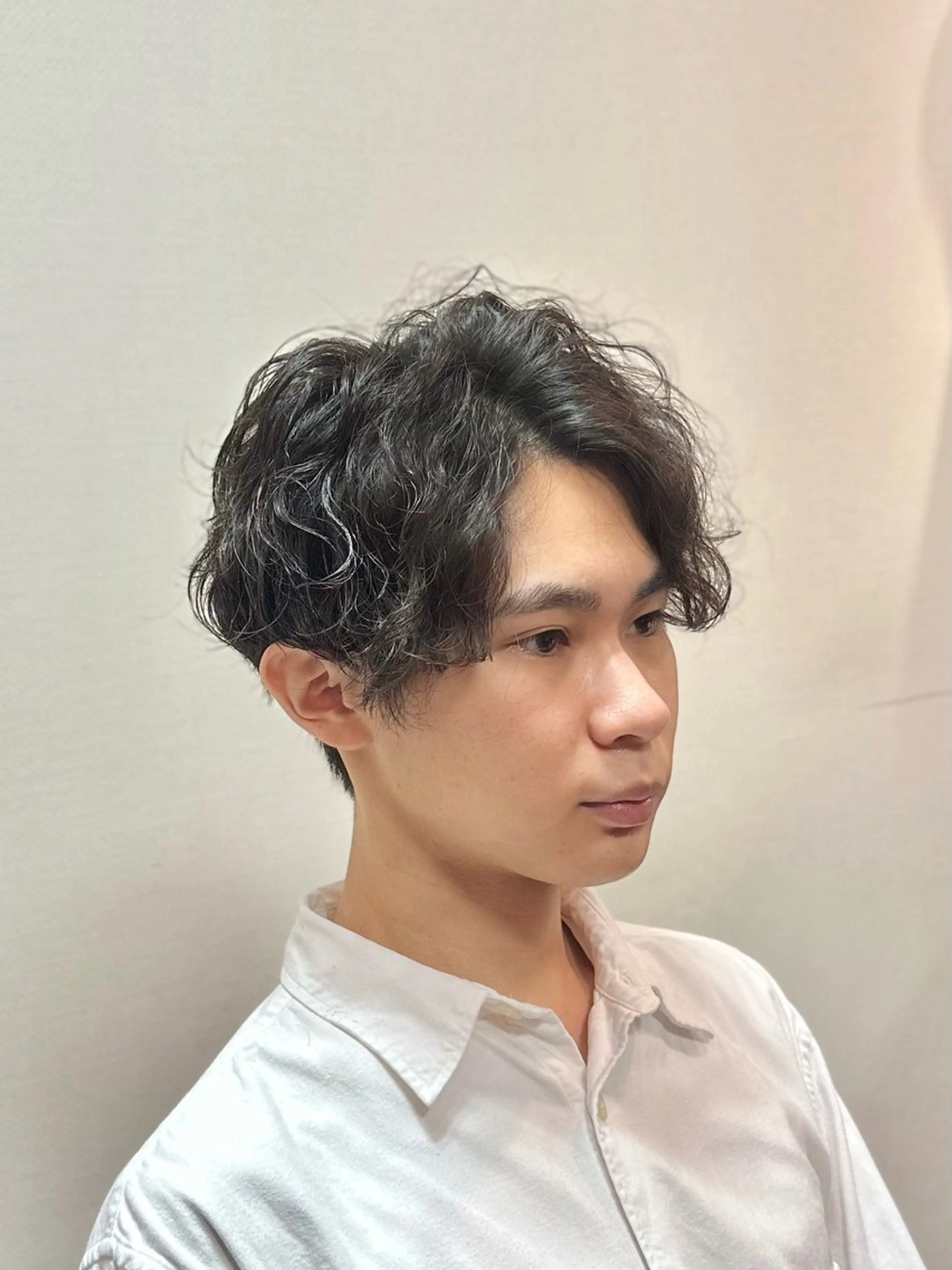 ショート パーマ メンズ センターパート メンズパーマ ツーブロック カット パーマ メンズ定着率No.1 💈君島祥太💈のヘアスタイル