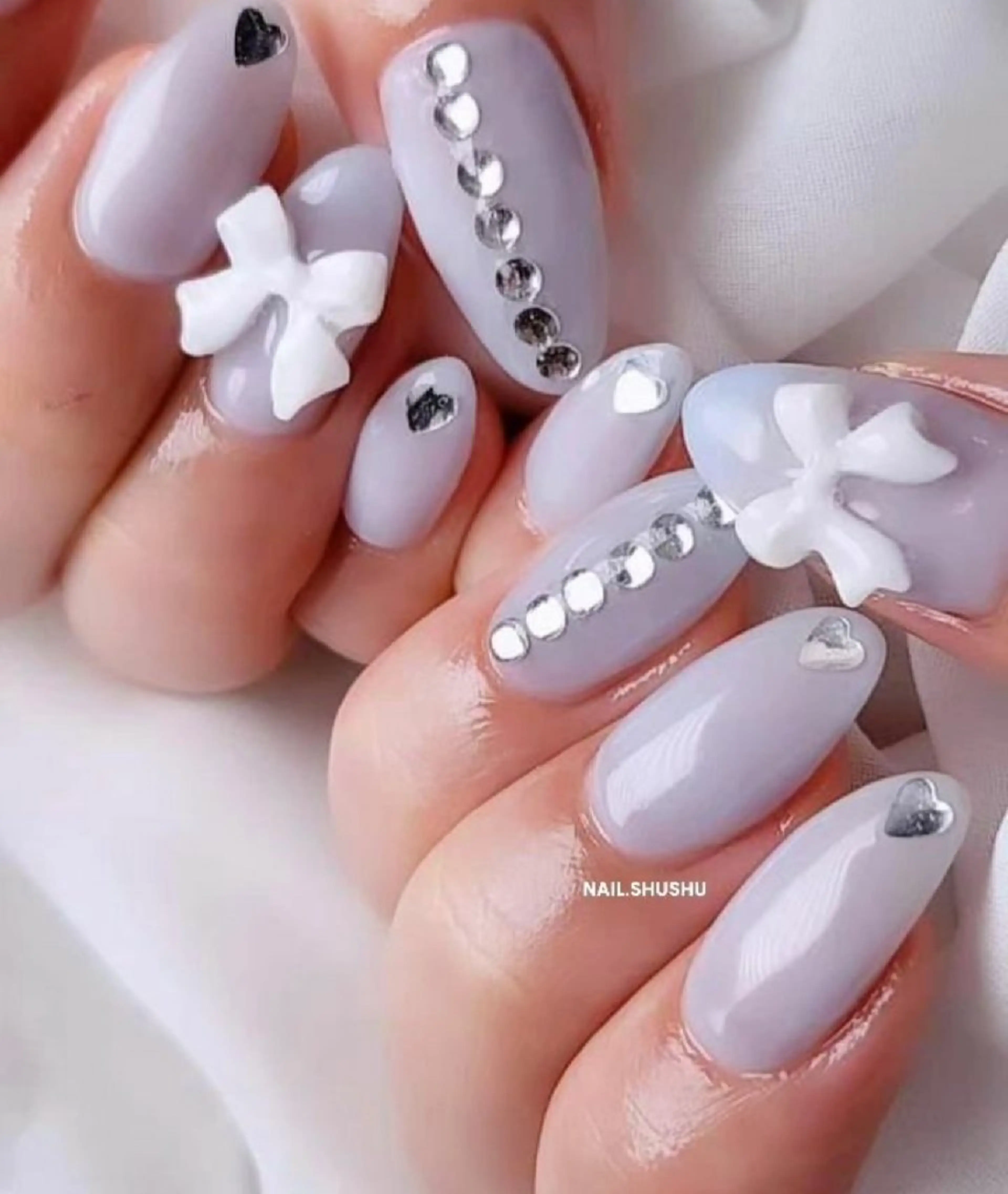 ネイル 持ち込み ニュアンスネイル ワンカラーネイル シンプルネイル ハンドネイル 3dパーツ/流行り 👧shushu❤️のネイルデザイン