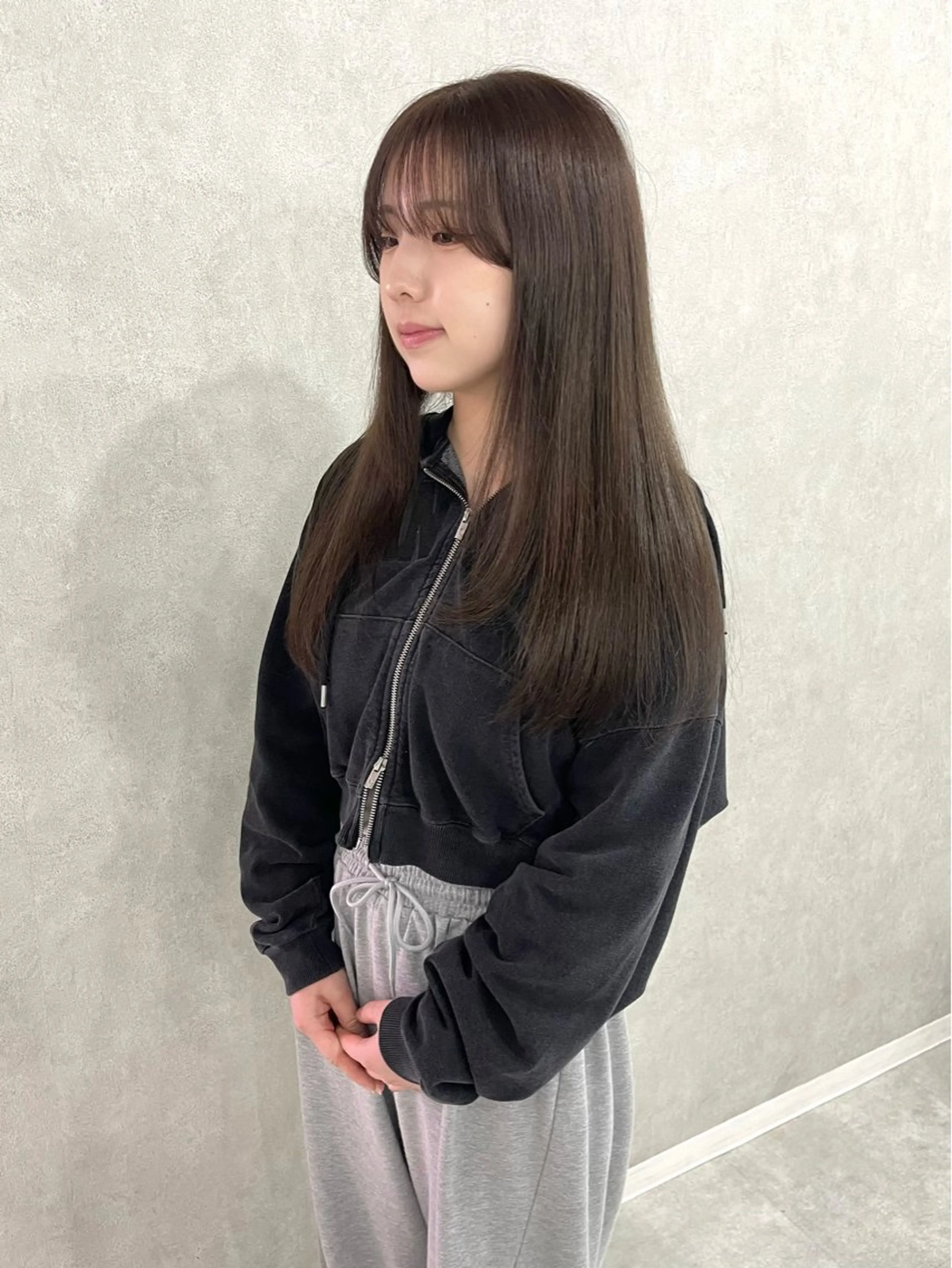 ロング カラー カット ヘアカラー トリートメント 盛れる顔まわり✨🎀 モテカラー別所好葉のヘアスタイル