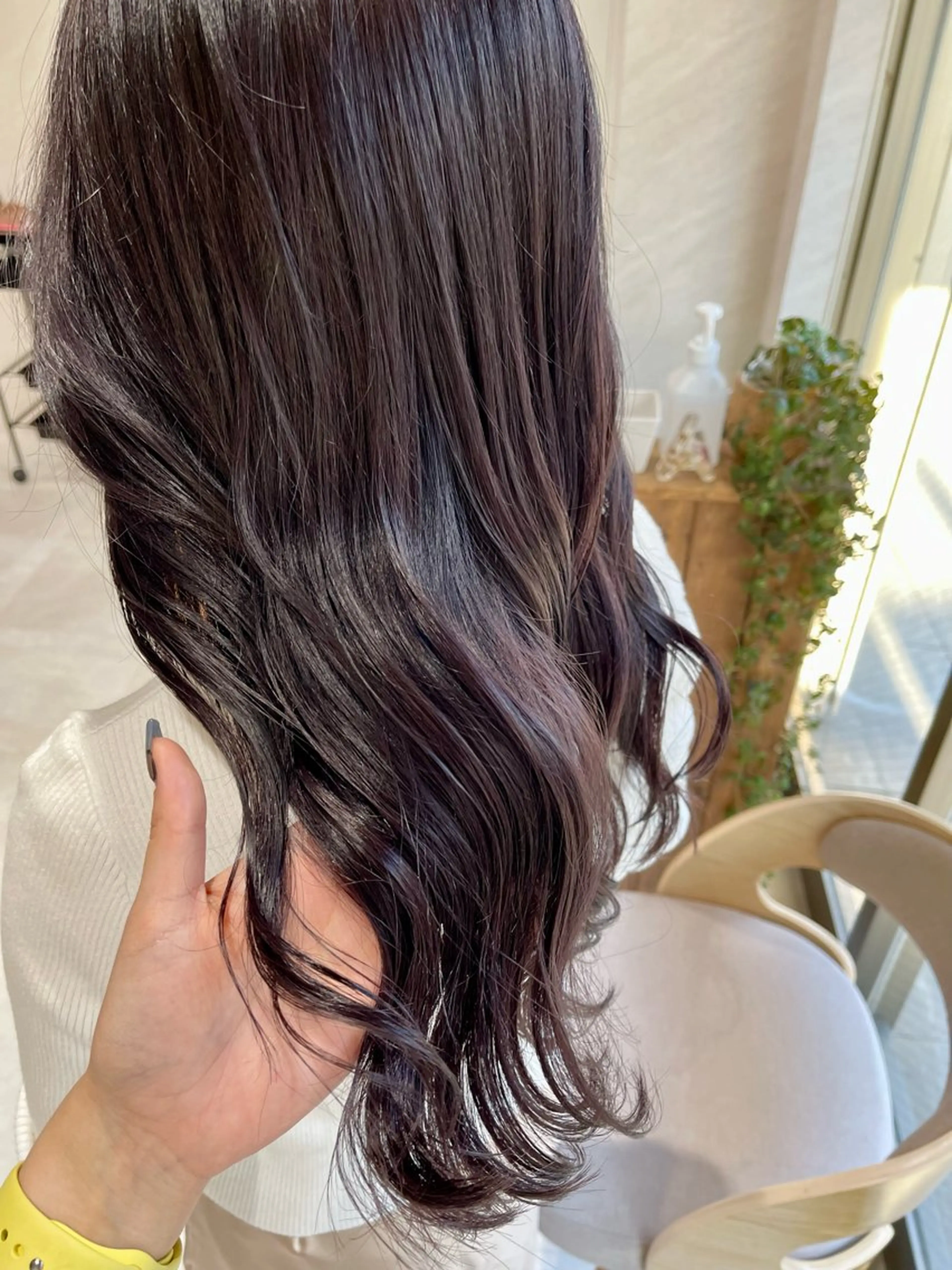 ロング カラー アッシュ ラベンダーカラー ラベンダーアッシュ カット ヘアカラー トリートメント 🩵ボブ/レイヤー /髪質改善🩵のヘアスタイル