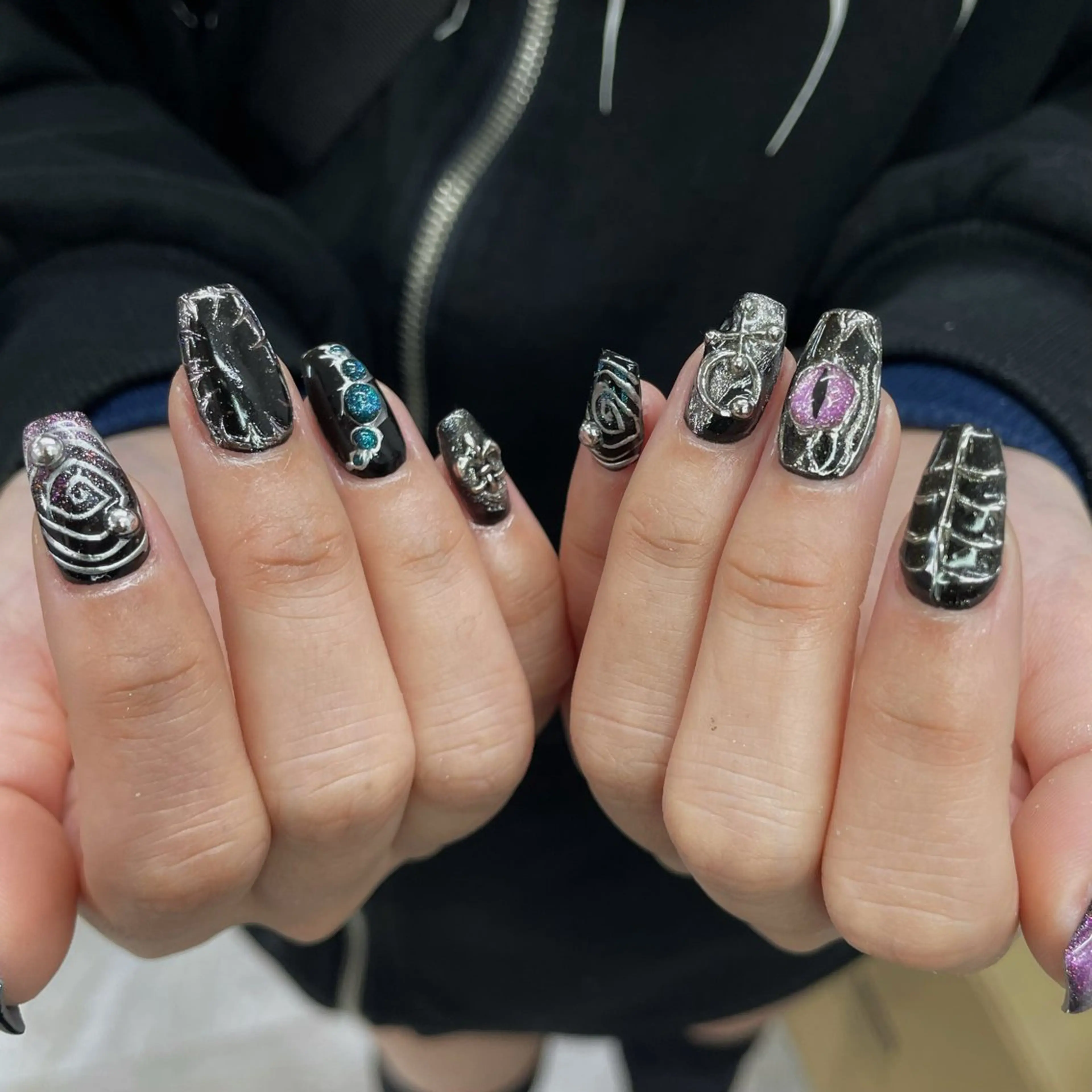 ネイル ハンドネイル ひめか🫁 推し概念・個性派のネイルデザイン