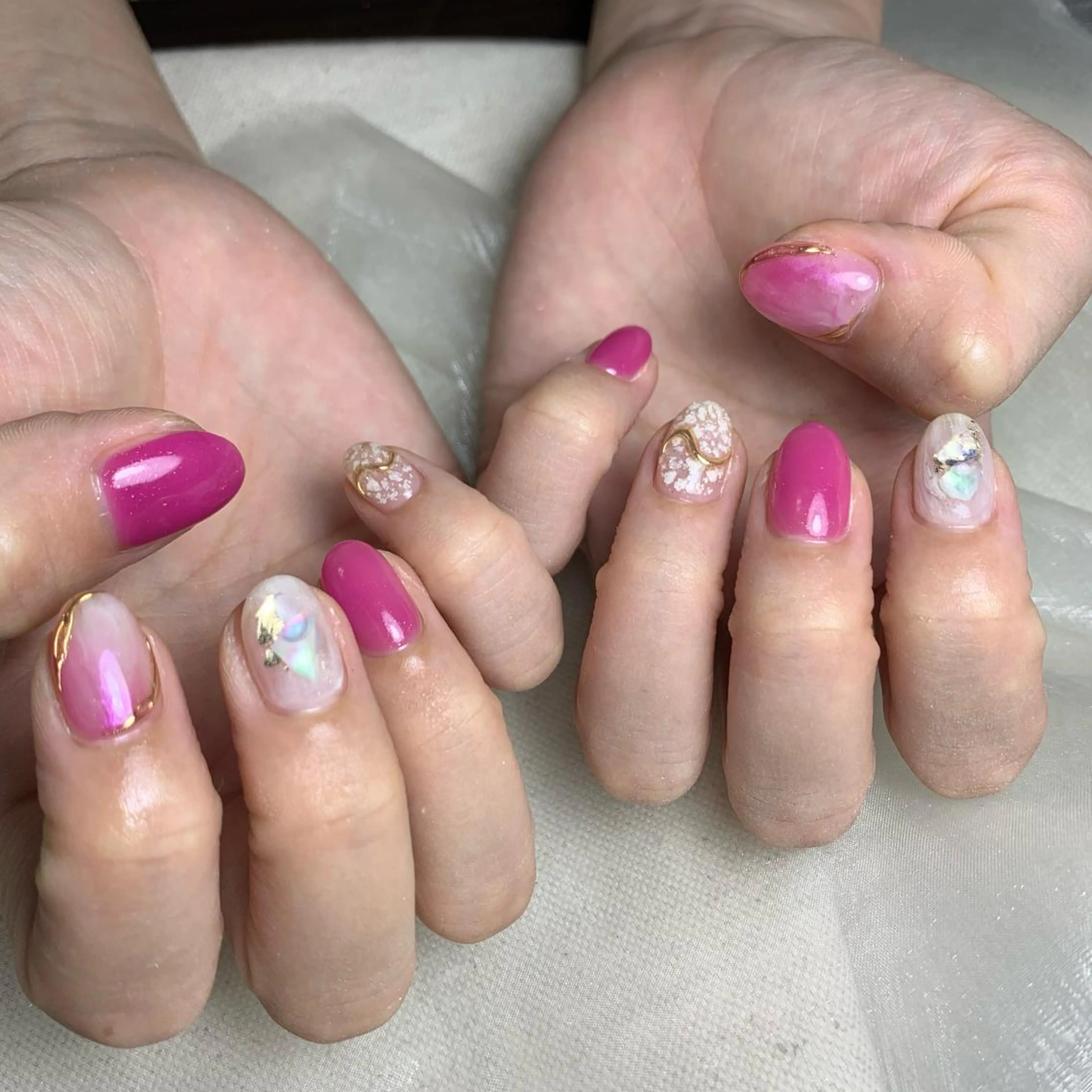 ネイル ハンドネイル repos~ルポ~所属・里見 麗のネイルデザイン