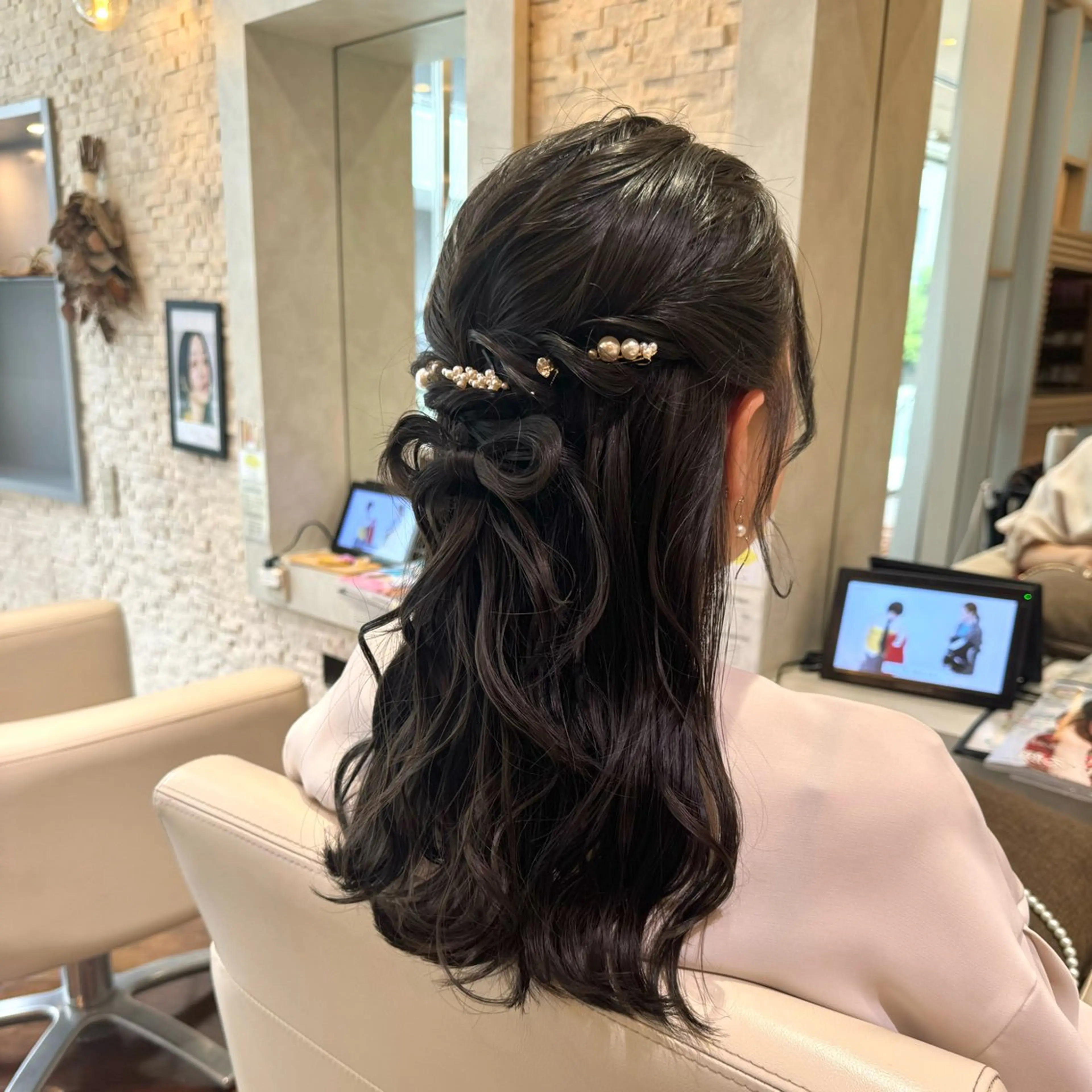 セミロング ヘアセット 💎五十嵐 千夏💎のヘアスタイル