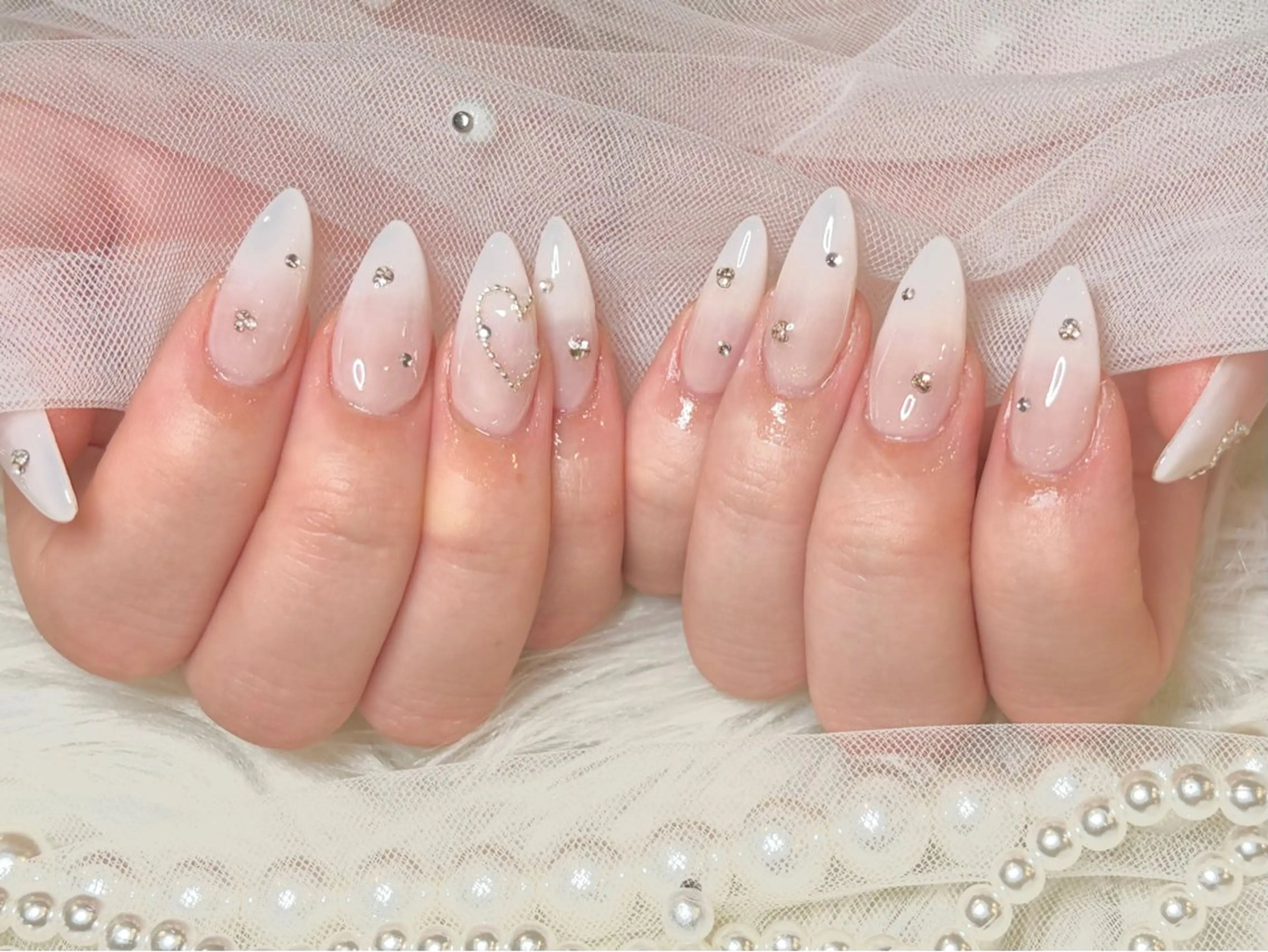 ネイル ハンドネイル nailsalon Moa所属・nonoka 💕のネイルデザイン