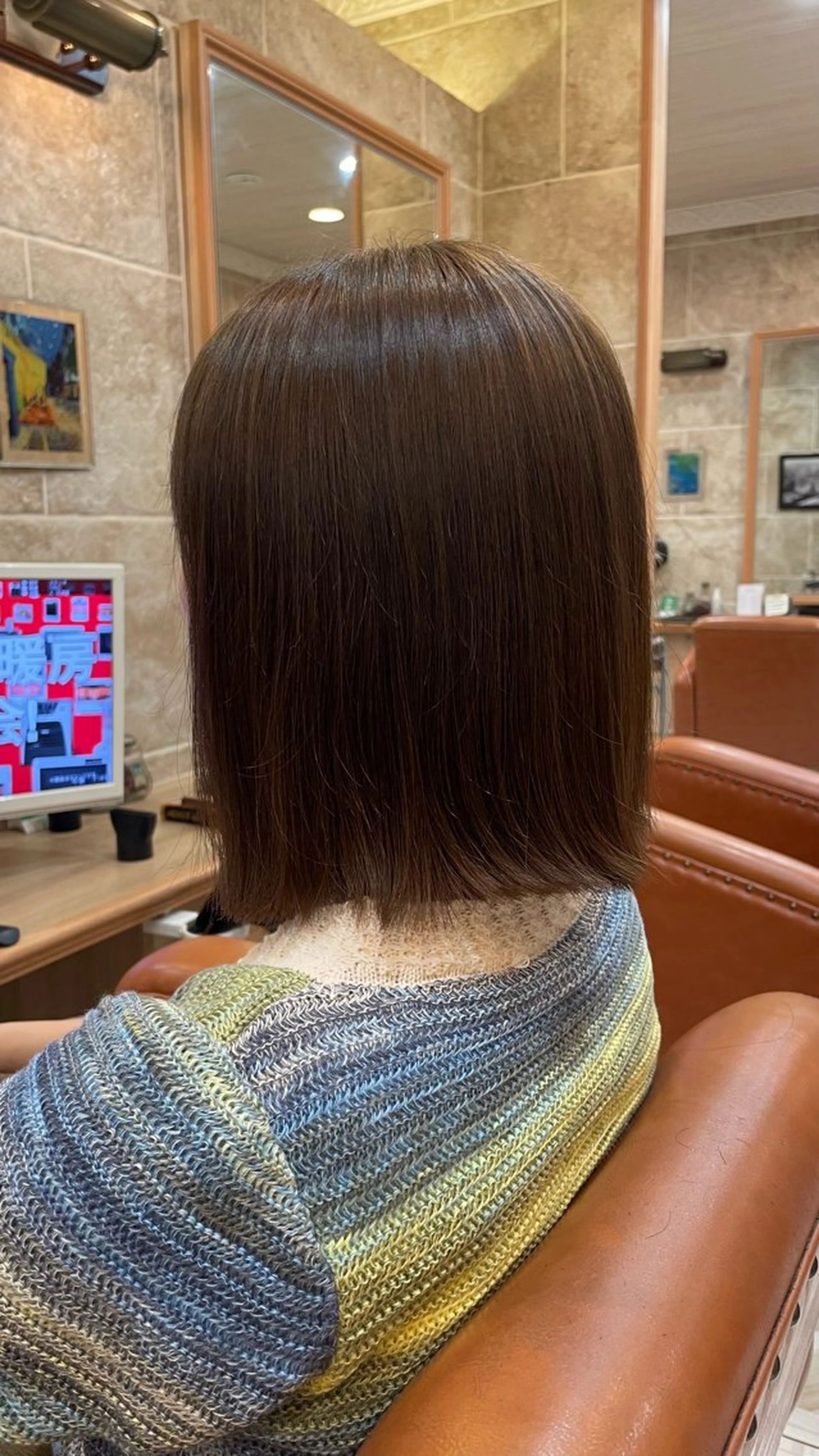 ミディアム カラー アッシュ 松田 唯叶のヘアスタイル