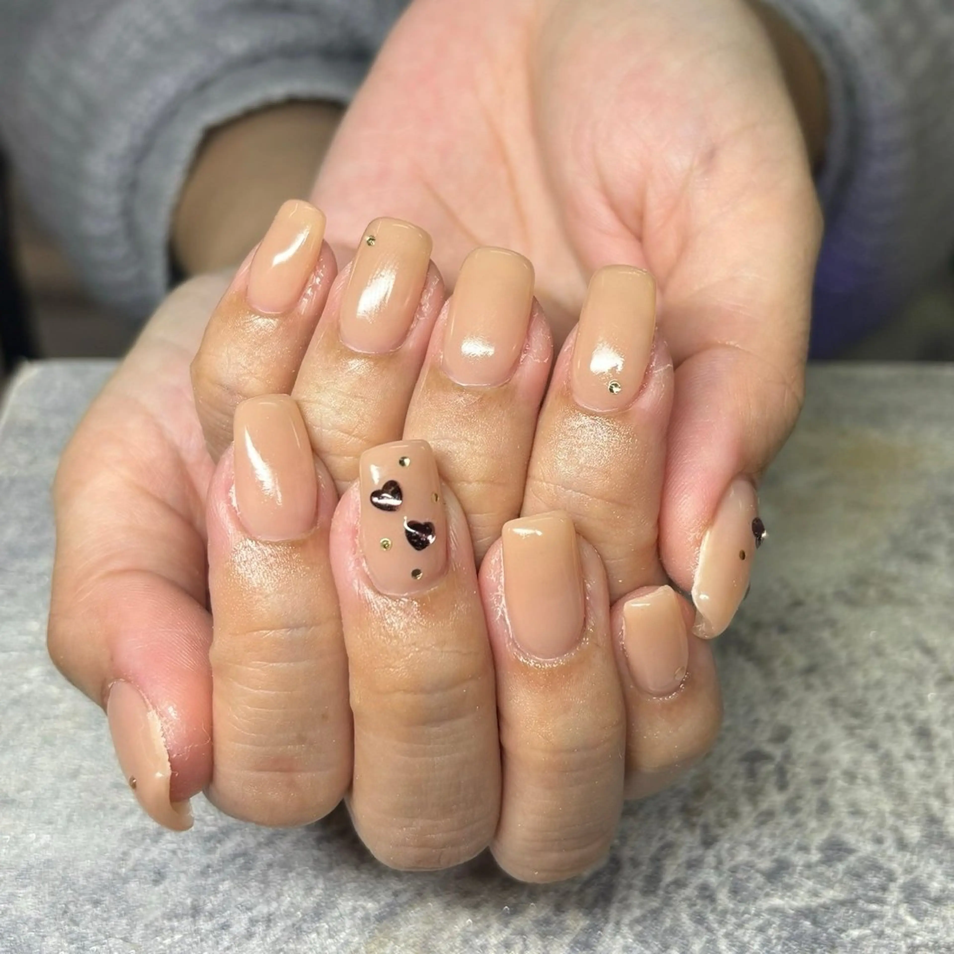 ネイル morelia nailsalon 京橋店所属・ri naのネイルデザイン