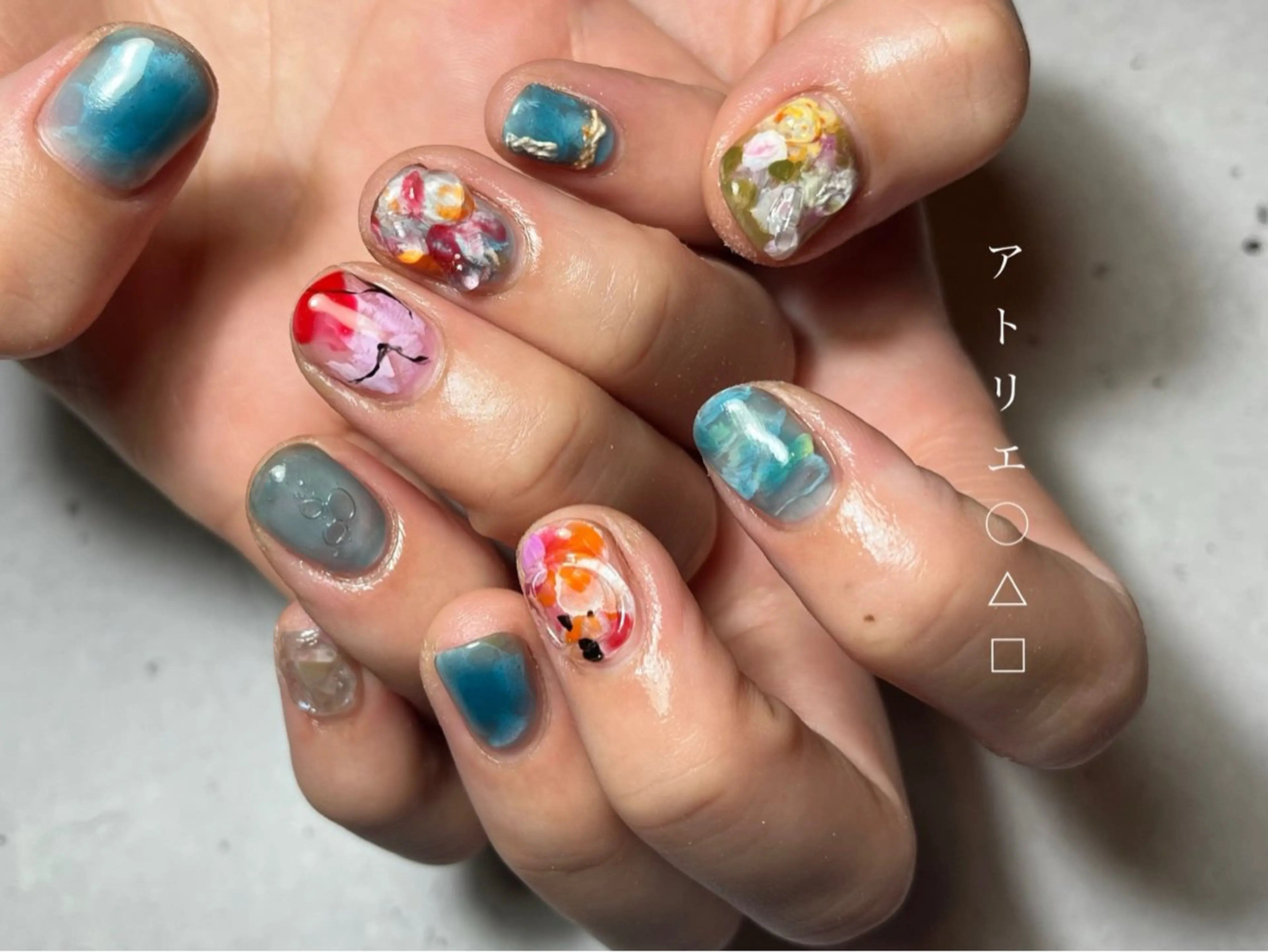 ネイル ハンドネイル アトリエ ○△□のネイルデザイン