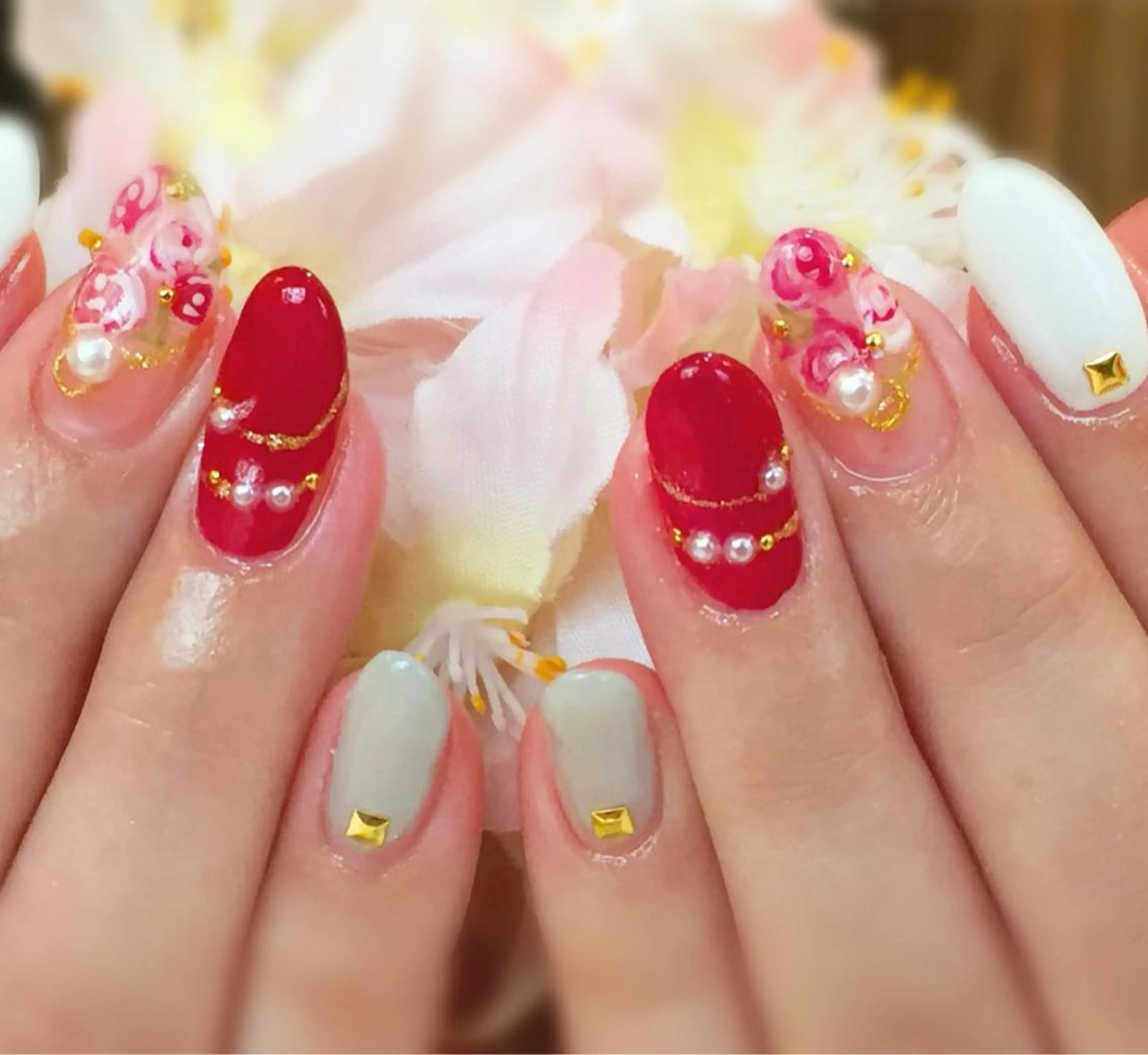 ネイル SINCERELY シンシアリー🌈のネイルデザイン