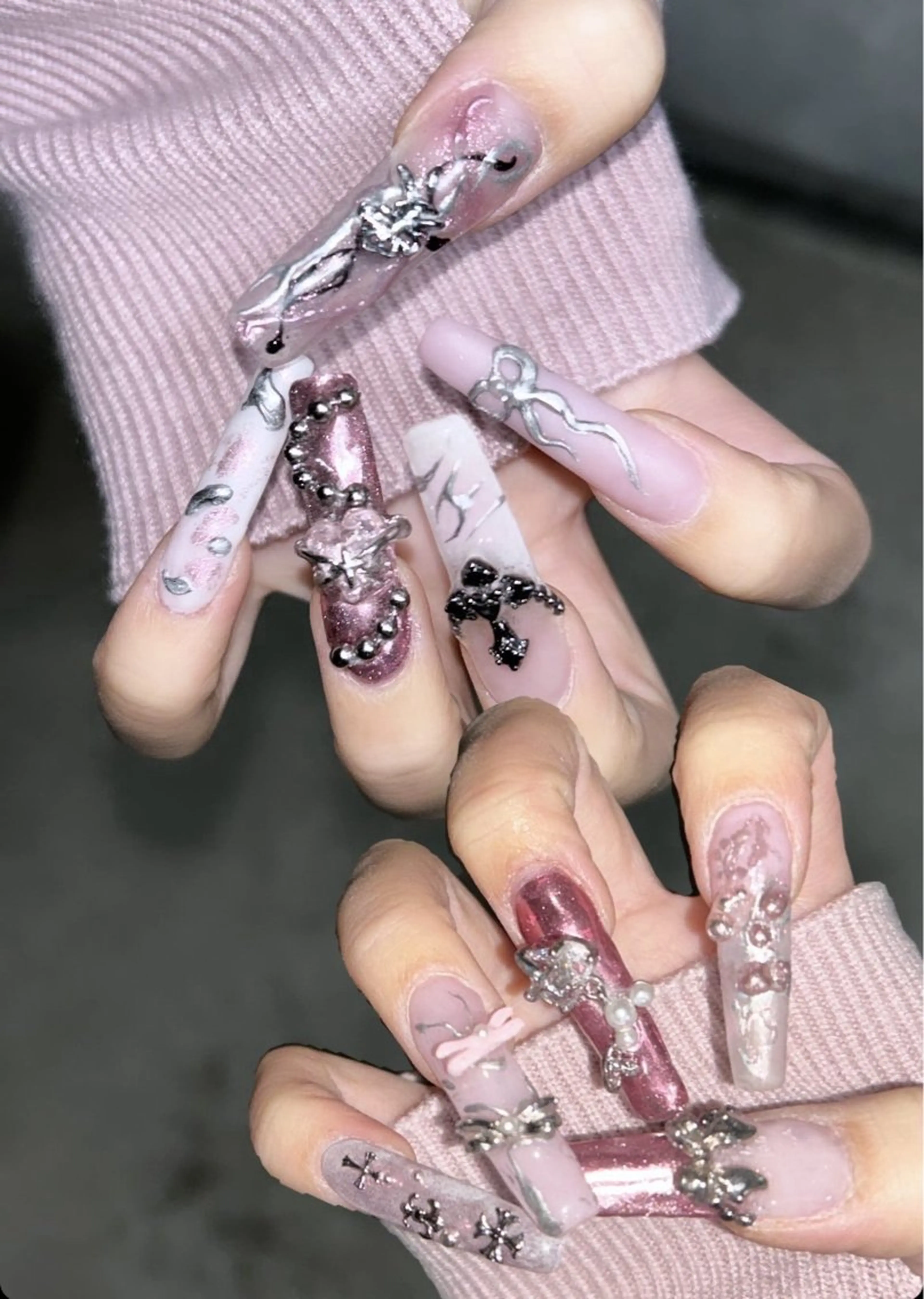 ロング ハンドネイル ハンドケア Re:lith所属・猫夢 にゃむのネイルデザイン