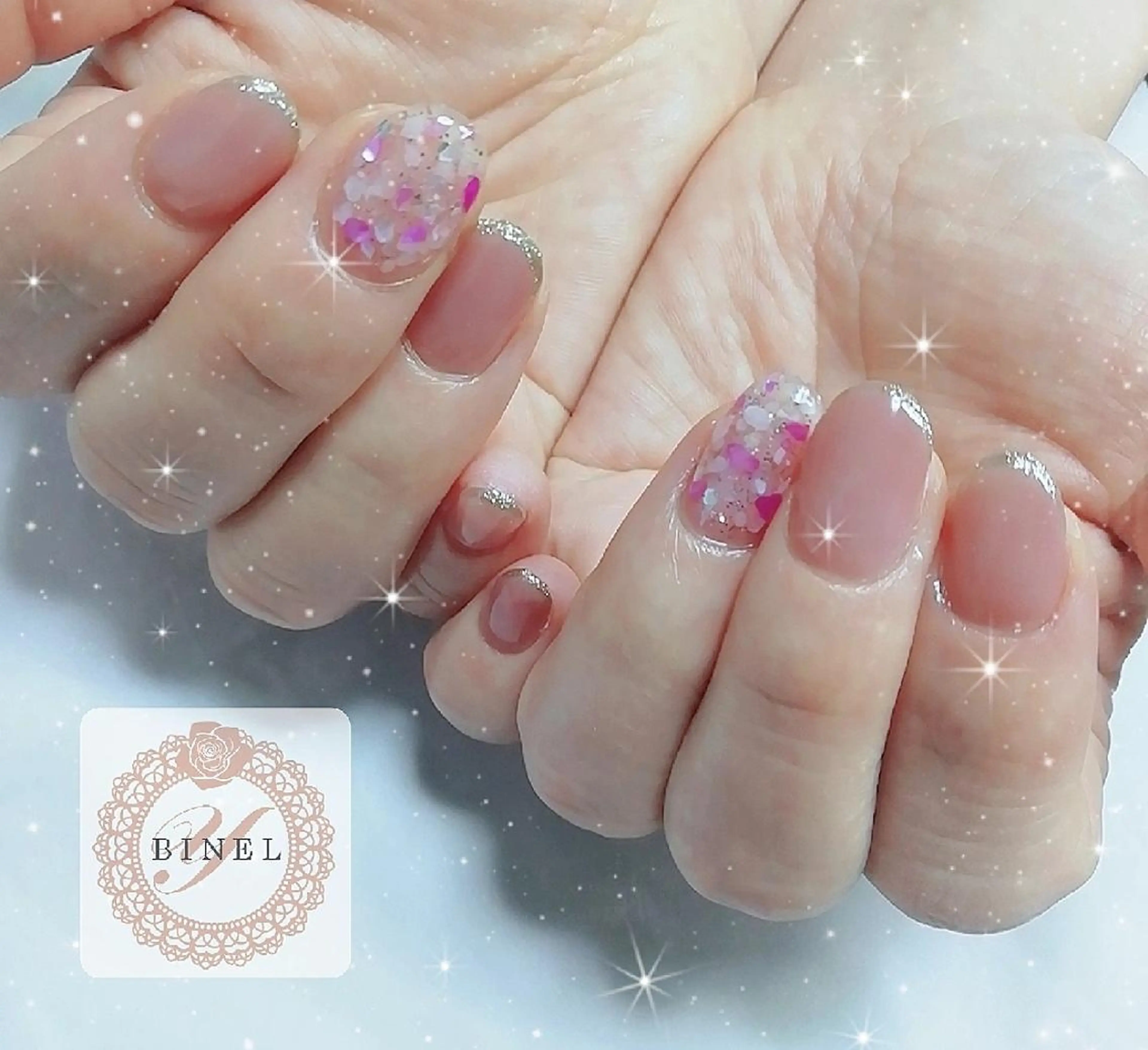 ネイル フレンチネイル ラメ(グリッター) ハンドネイル Nail Salon Y.BINELのネイルデザイン