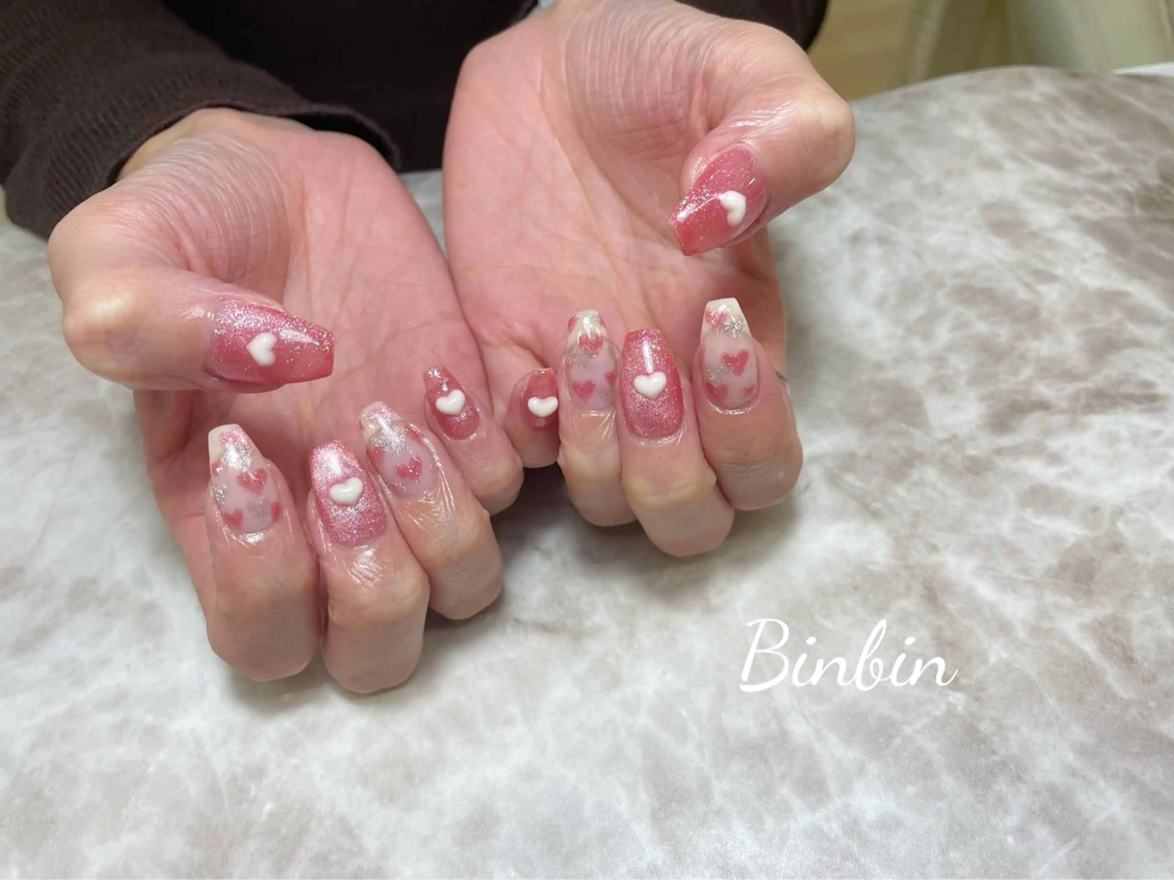 ネイル ハンドネイル Bin Binのネイルデザイン