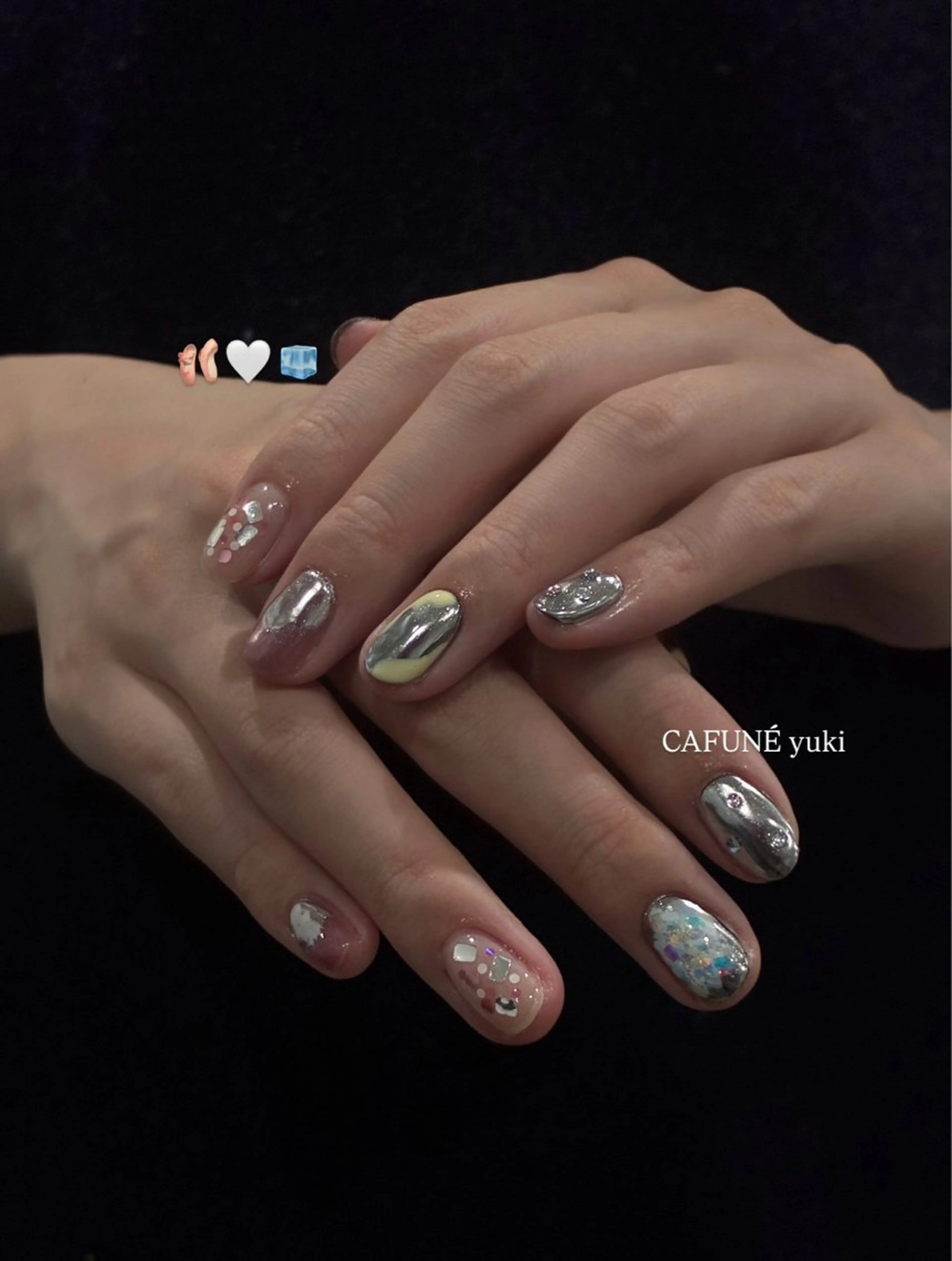 ネイル ハンドネイル CAFUNÉ tokyo所属・☾ ໋CAFUNE yuki︎︎𓂃⟡のネイルデザイン