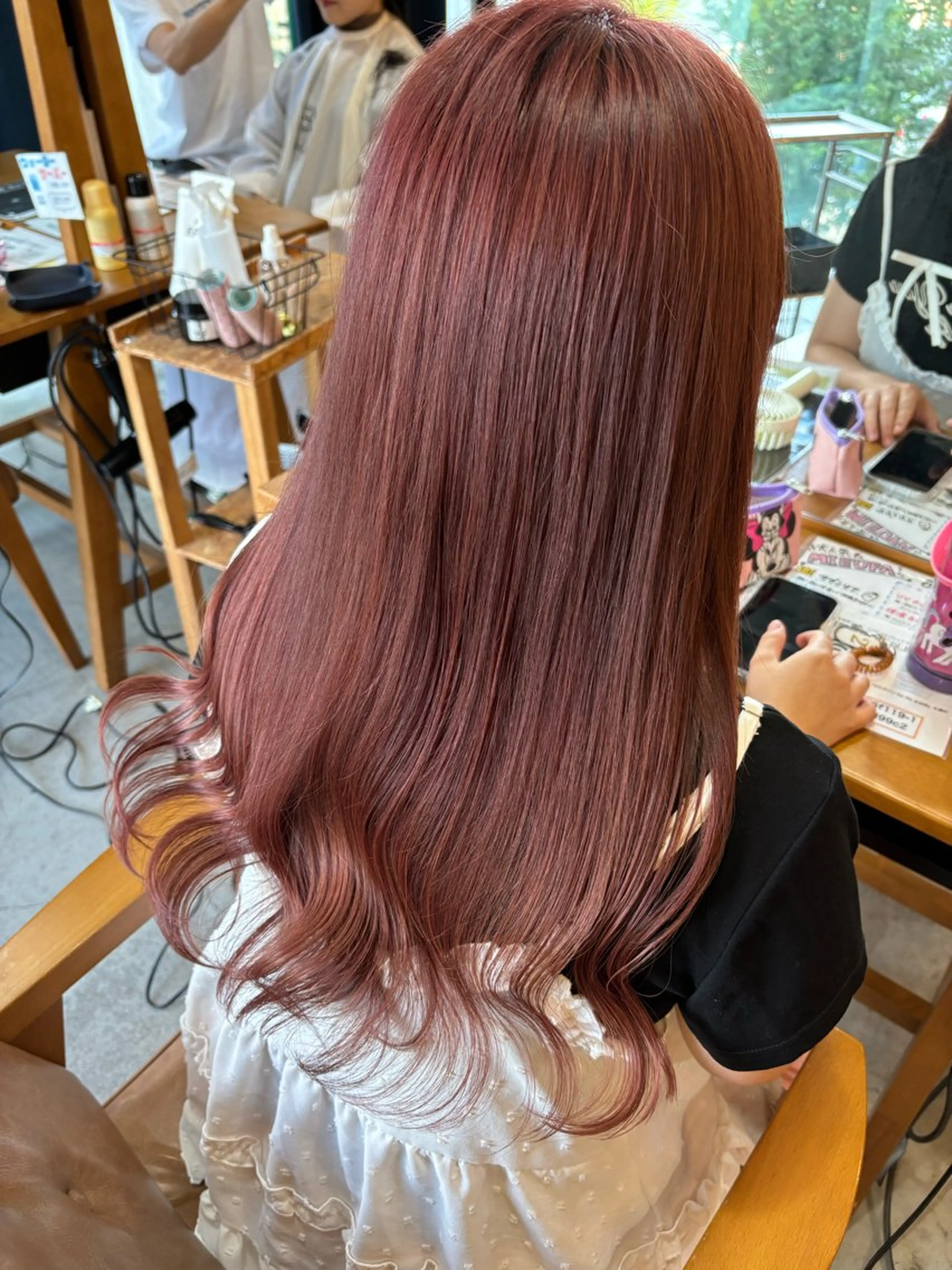 ロング カラー ヘアカラー トリートメント 🌼ピンク/レッド/ アレンジ/Mei🌼のヘアスタイル