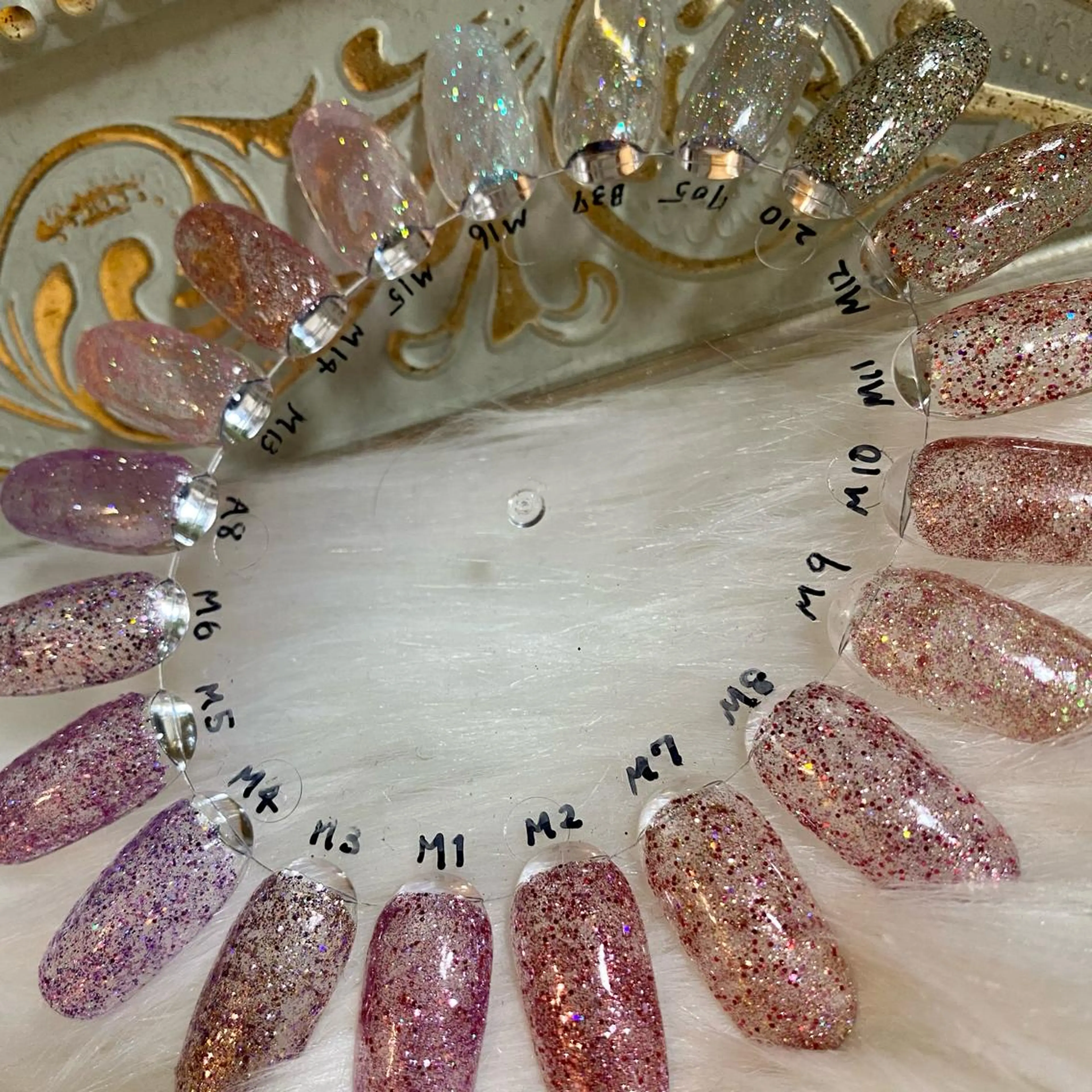 ネイル Meviy所属・Meviy （メヴィー）のマツエク・マツパデザイン