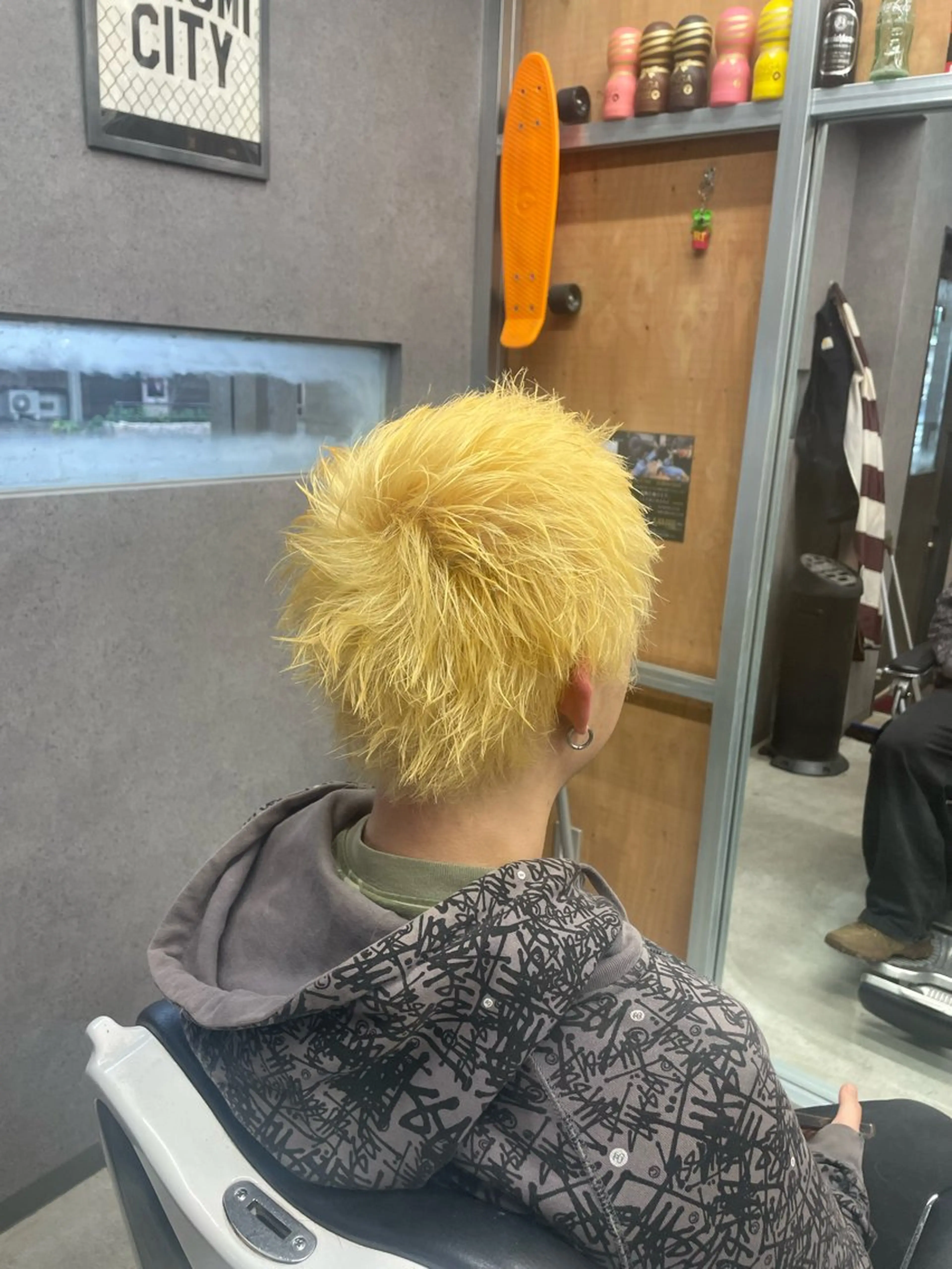 カラー メンズ FUJIYAMA BARBER SHOP ajito所属・浜辺 快斗のヘアスタイル