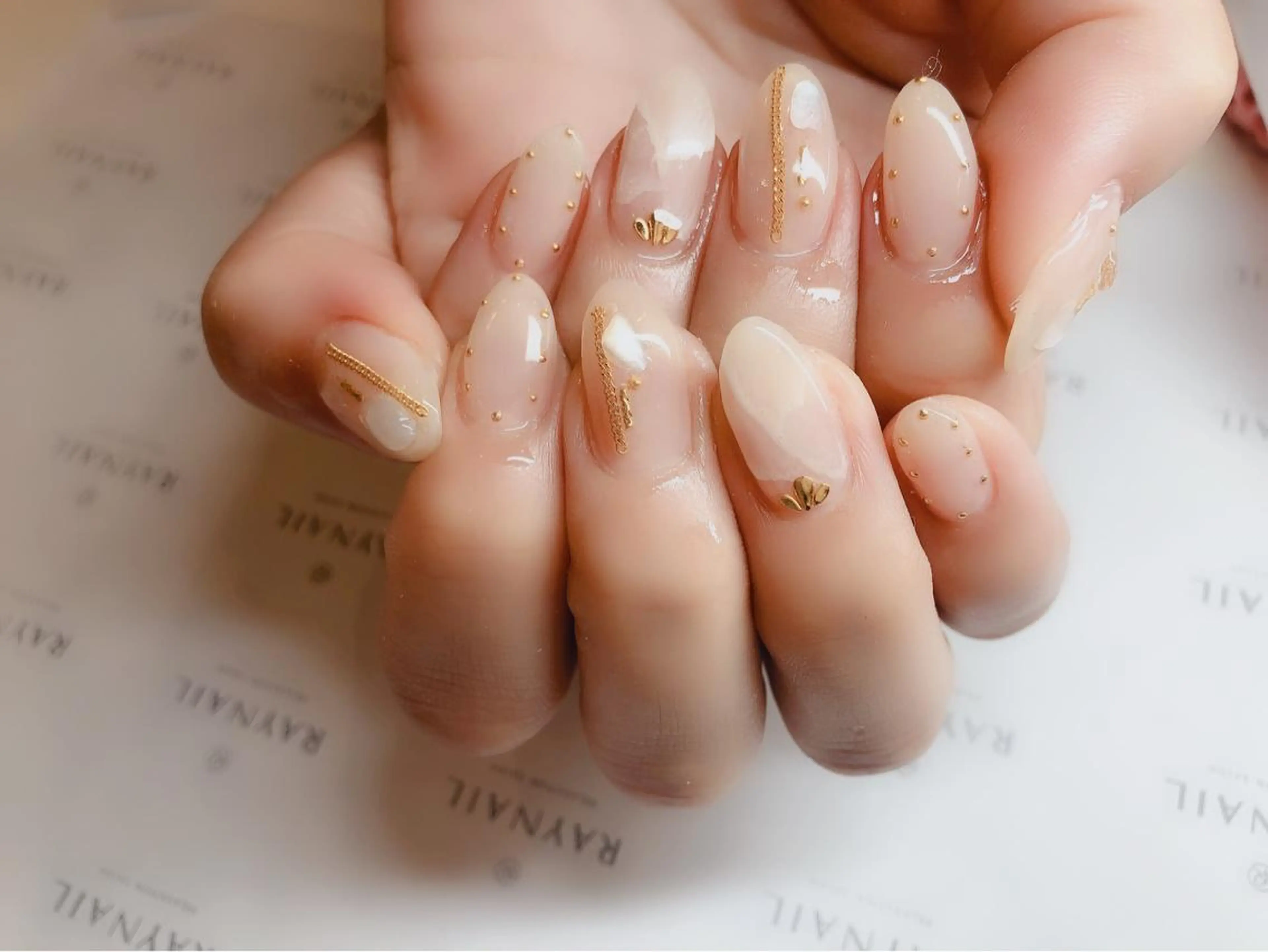 ネイル nailstudio ′ecole所属・nailstudio ′ecoleのネイルデザイン